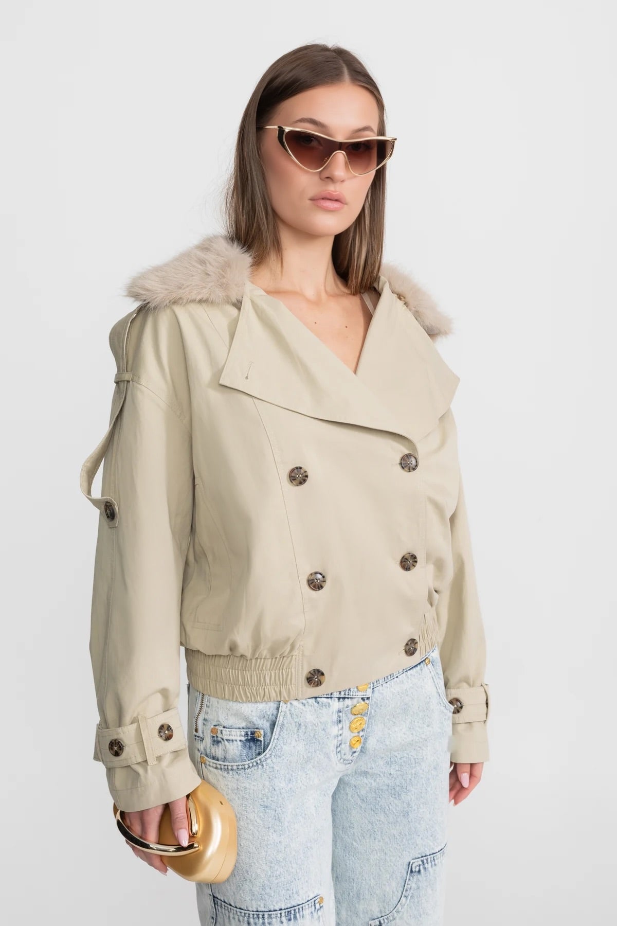 Cropped Trench Jacket with Fur Collar – Beige