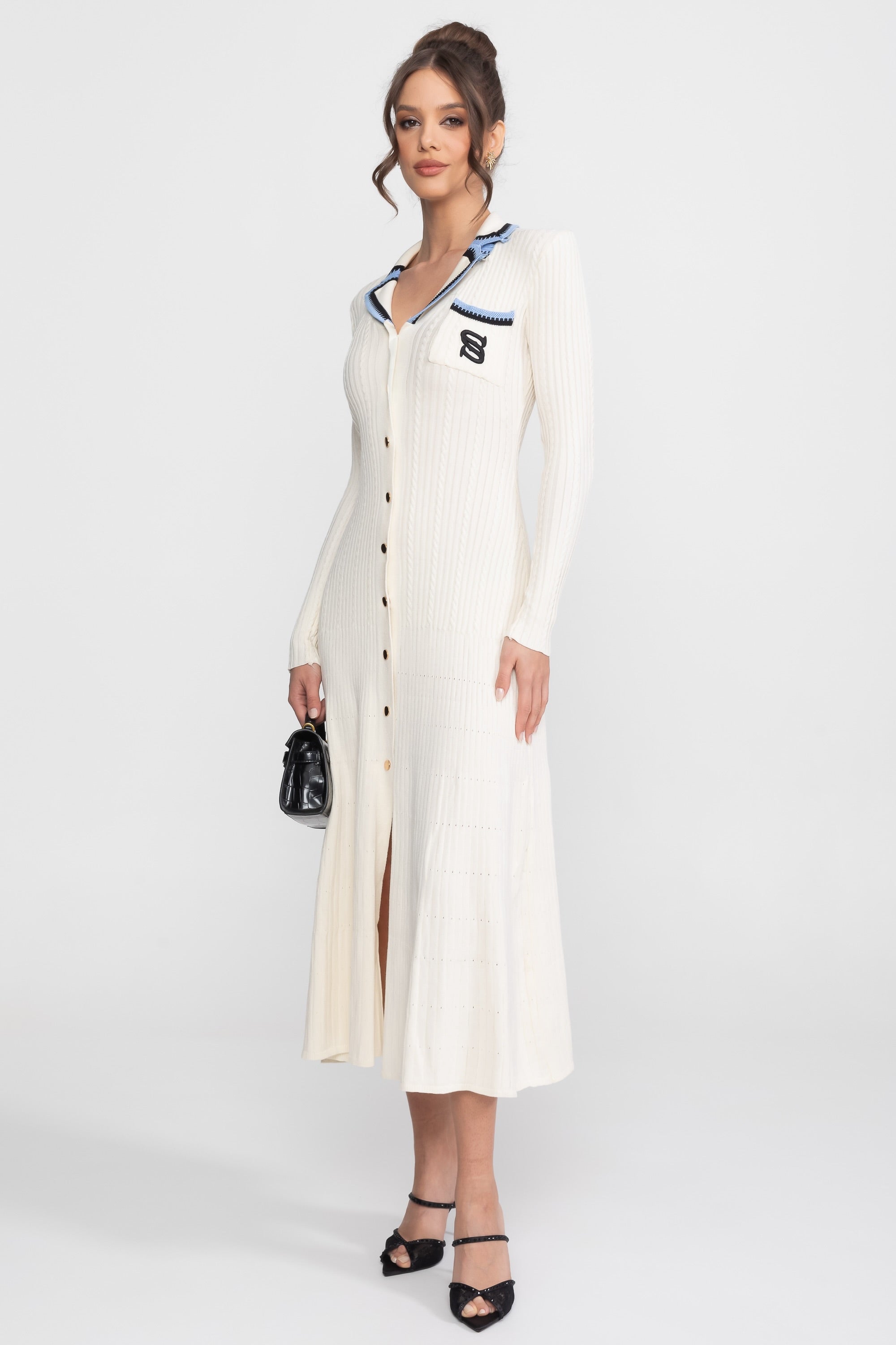 Long Sleeve Knit Midi Dress With Polo Collar And Monogram Patch - Ivoire