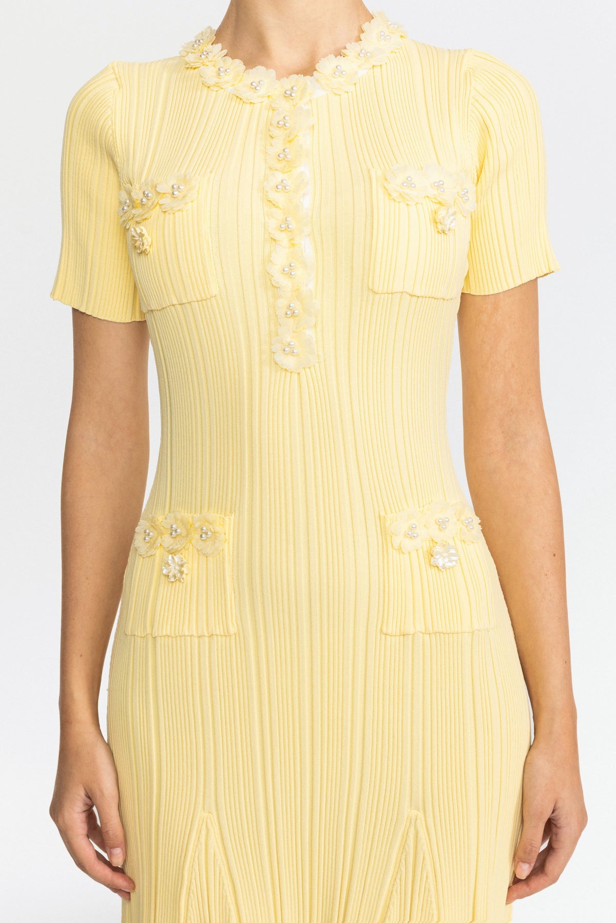 Ribbed Knit Flower Appliqué Midi Dress - Yellow