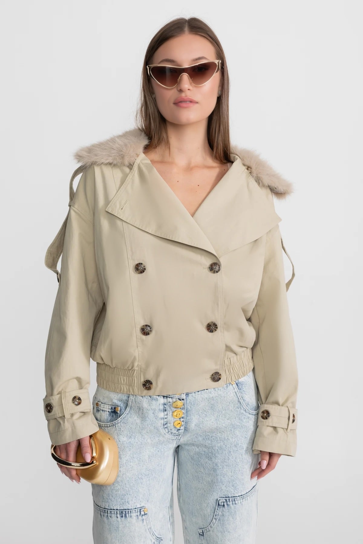 Cropped Trench Jacket with Fur Collar – Beige