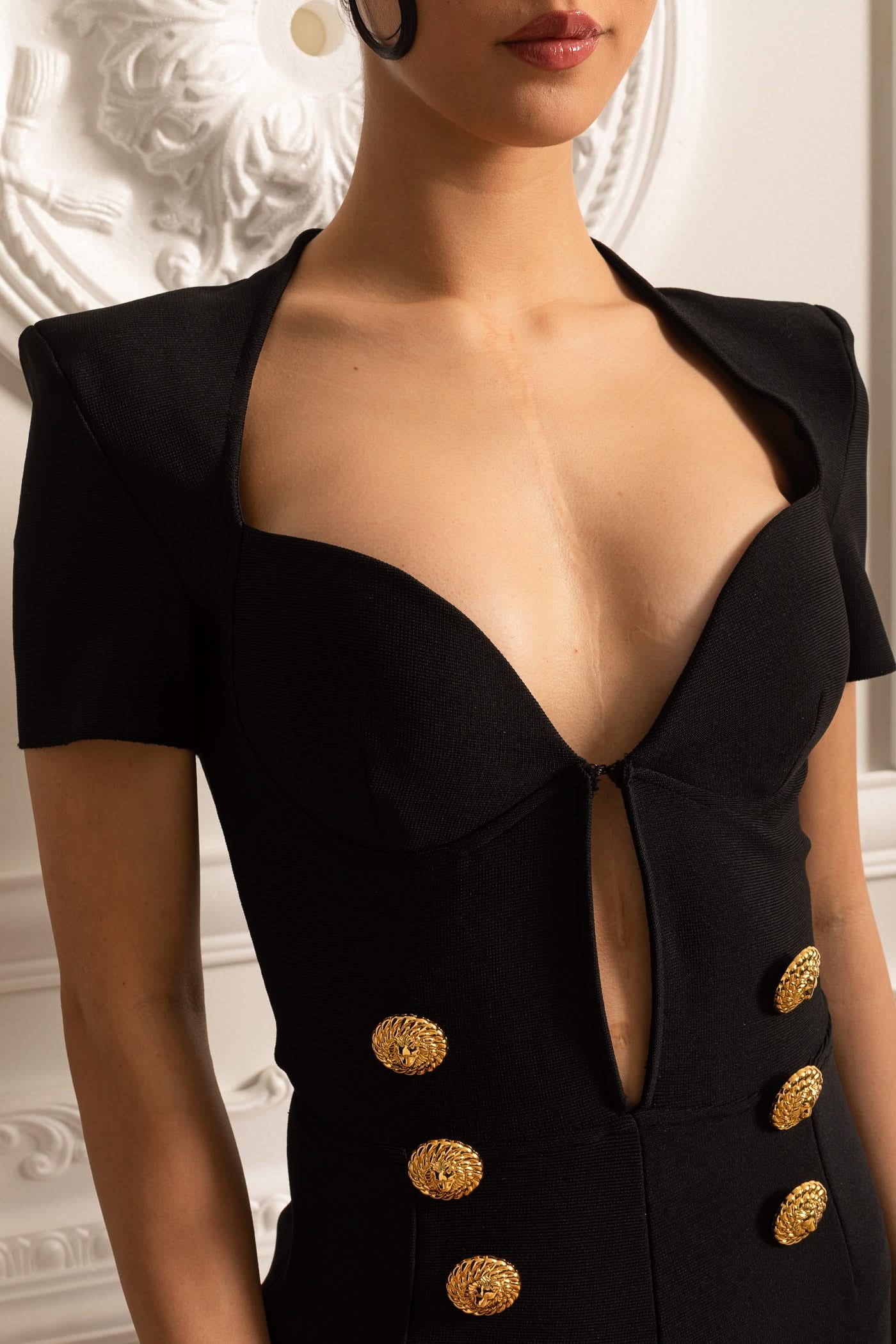 Elegant Romper Dress With Deep Neckline And Golden Buttons - Black