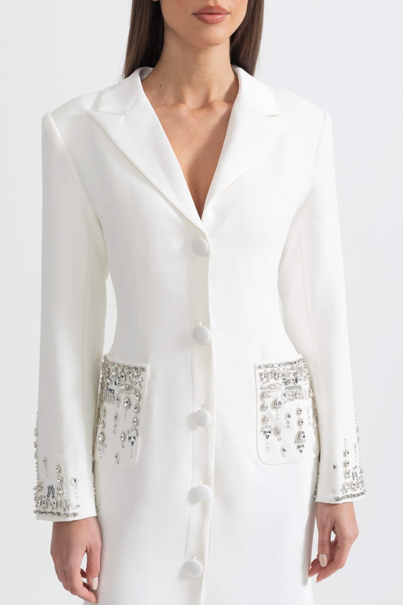 Long Silhouette Dress With Lapels And Crystal Detailing - White