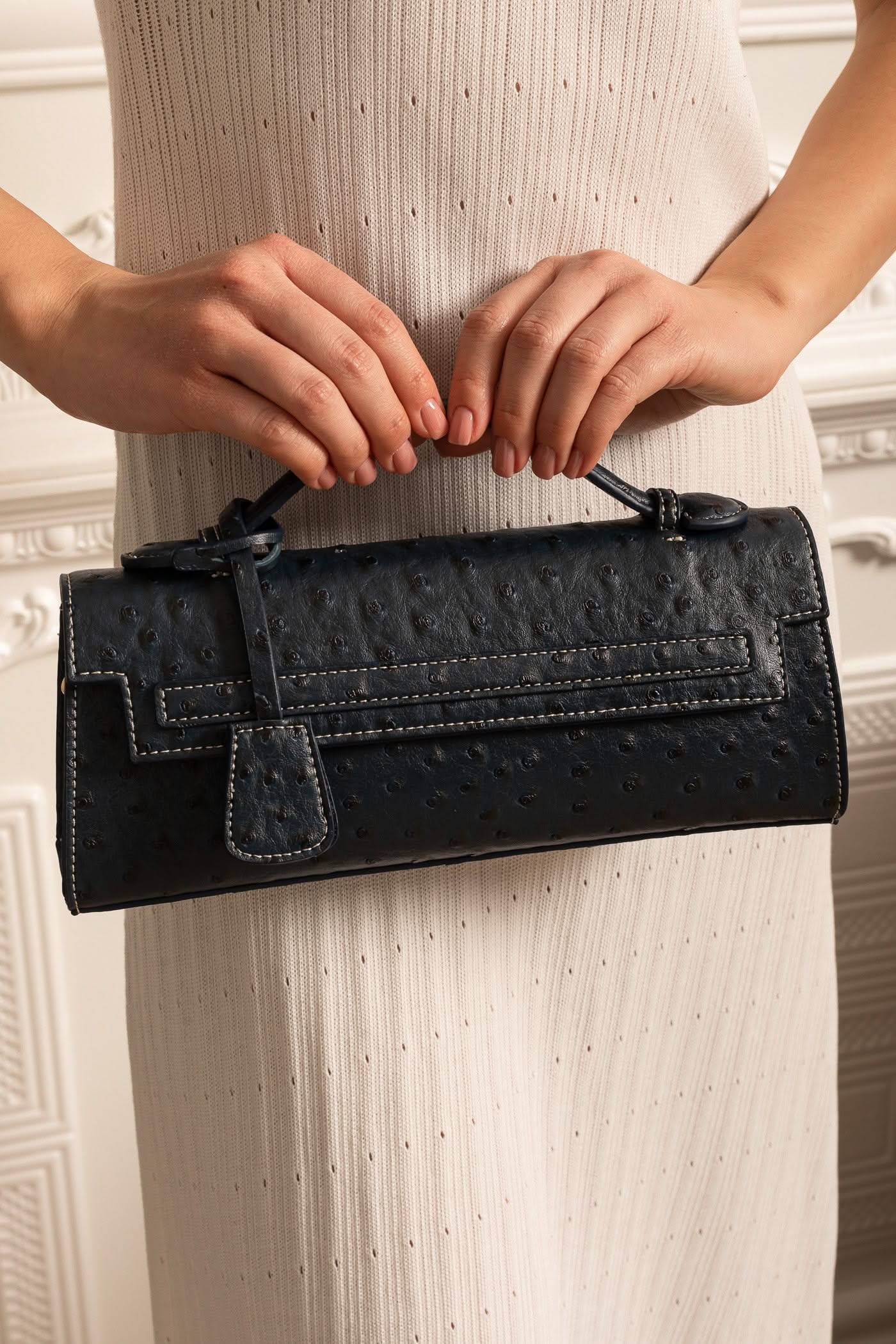 Sophisticated Rectangular Purse With Dotted Pattern - Dark Blue