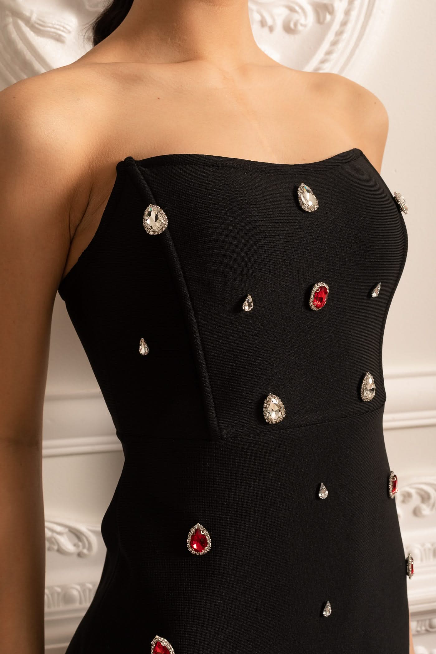 Fitted Mini Dress With Red And White Jeweled Embellishments - Black