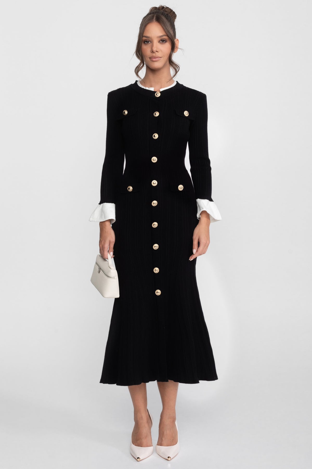 Ribbed Knit Midi Dress With White Cuffs And Collar - Black