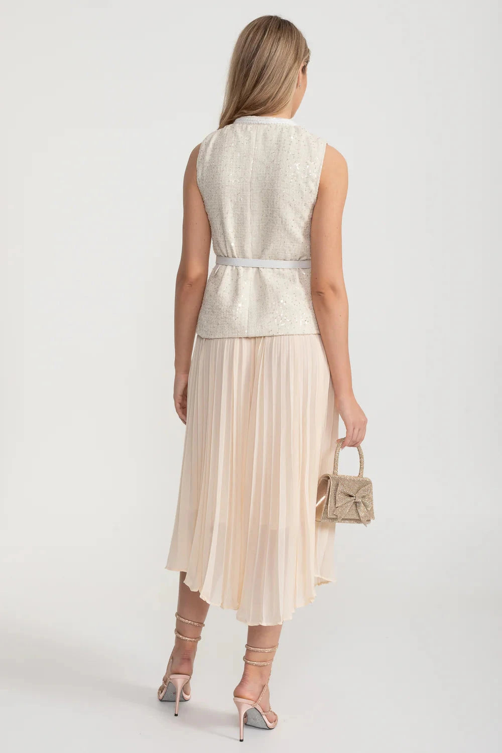 Textured Co-Ord With Front Pockets And Sheer Pleated Skirt - Ivoire