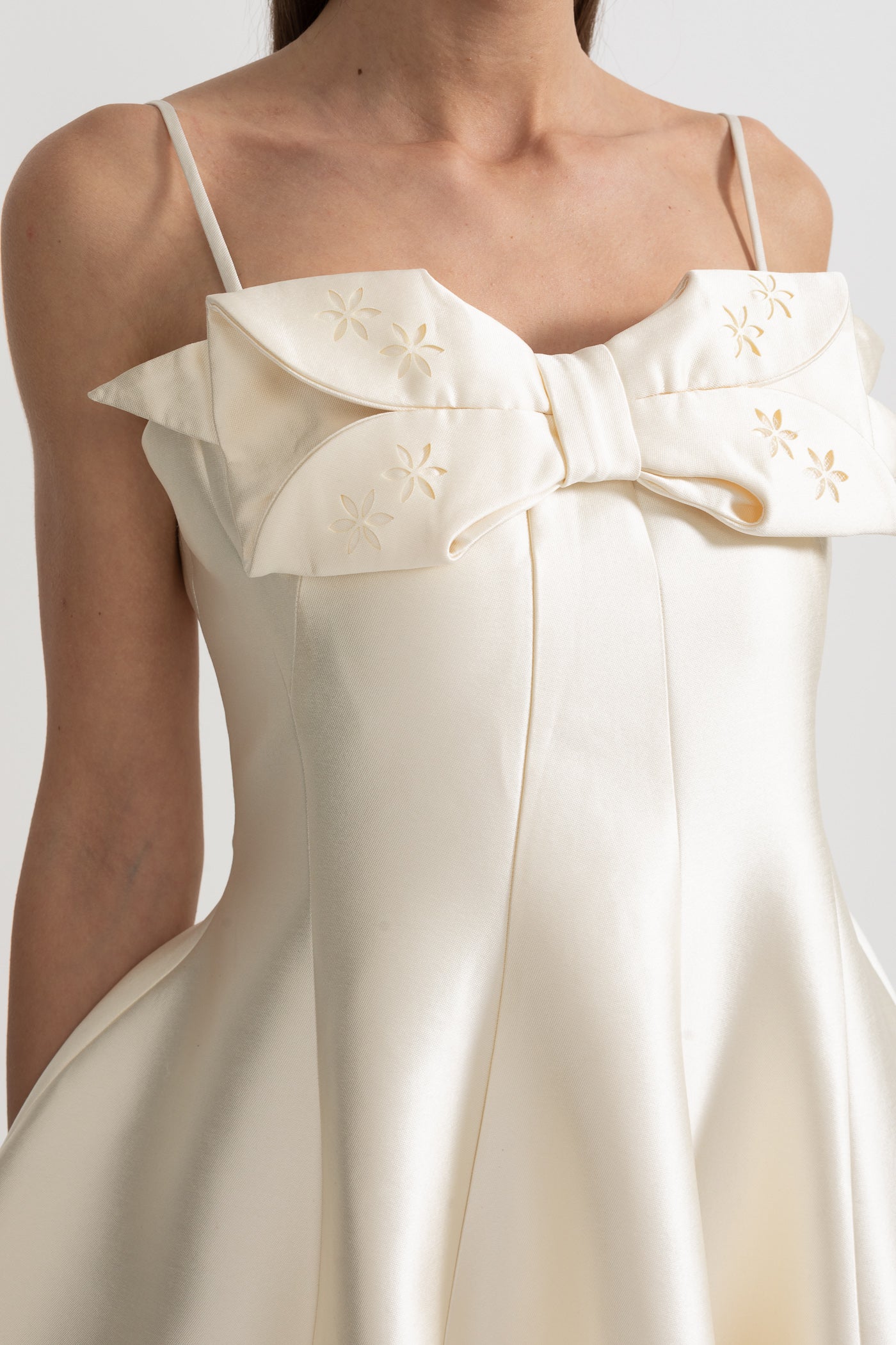 Midi Satin Dress With Fitted Bodice, Delicate Thin Straps And Bow Accent - Ivoire