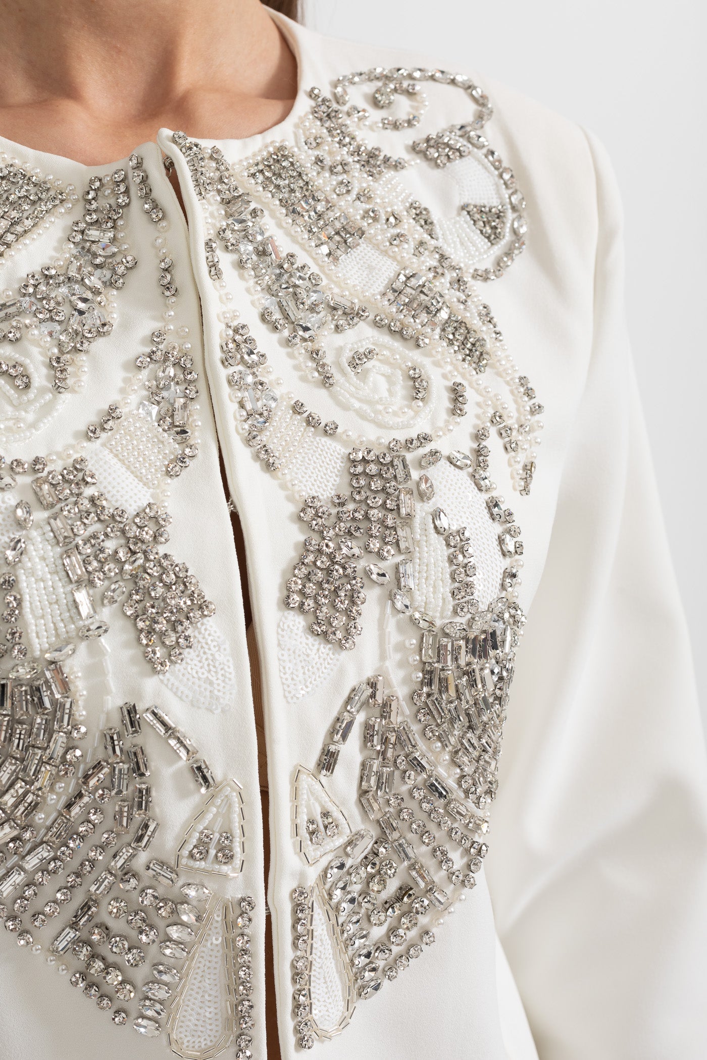 Embellished Jacket and Wide-Leg Trousers Co-Ord Set with Ornate Beadwork - White