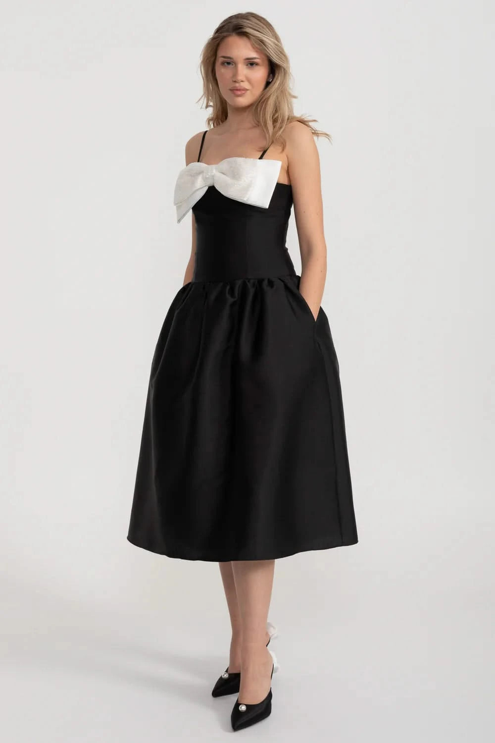 Fitted Sleeveless Mini Dress With Prominent Large White Bow - Black