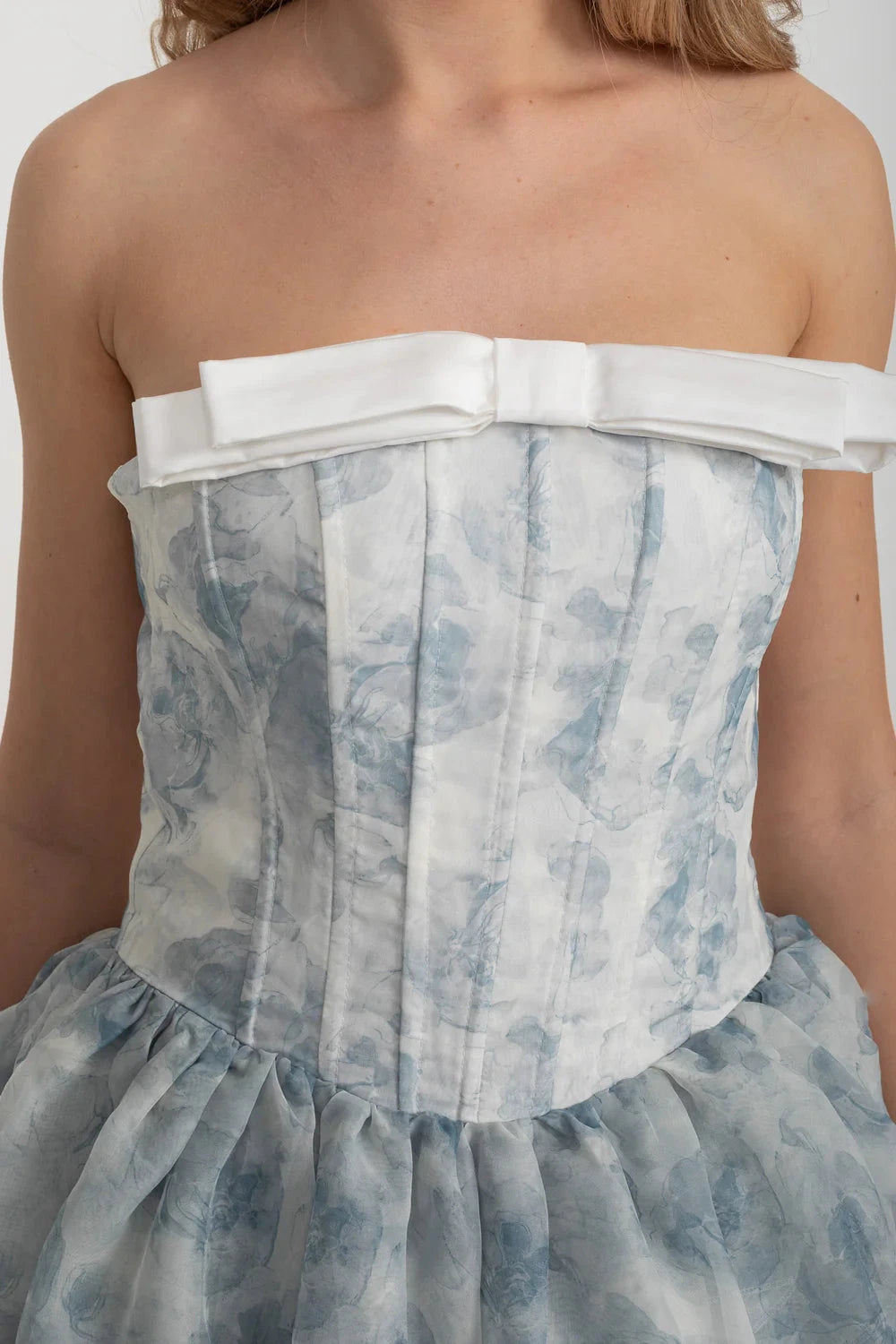 Elegant Corset Mini Dress With Layered Sheer Skirt And Pastel Floral Pattern - White/Blue
