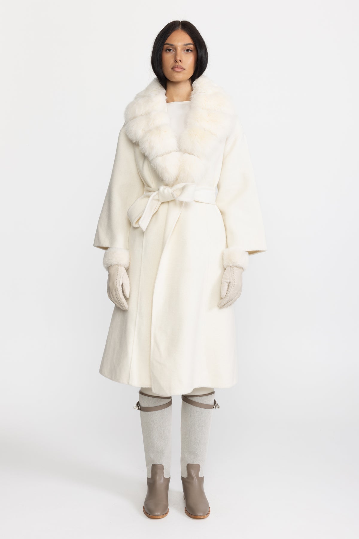 Wool Wrap Coat with Fox Fur Collar And Tie Belt – Ivoire