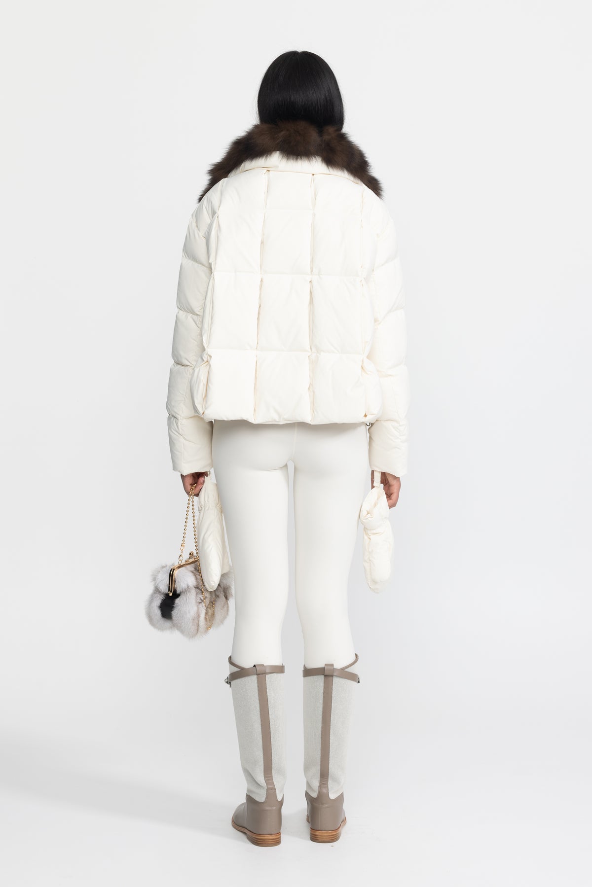 Fox Fur Collar Cropped Down Puffer Jacket - Ivoire
