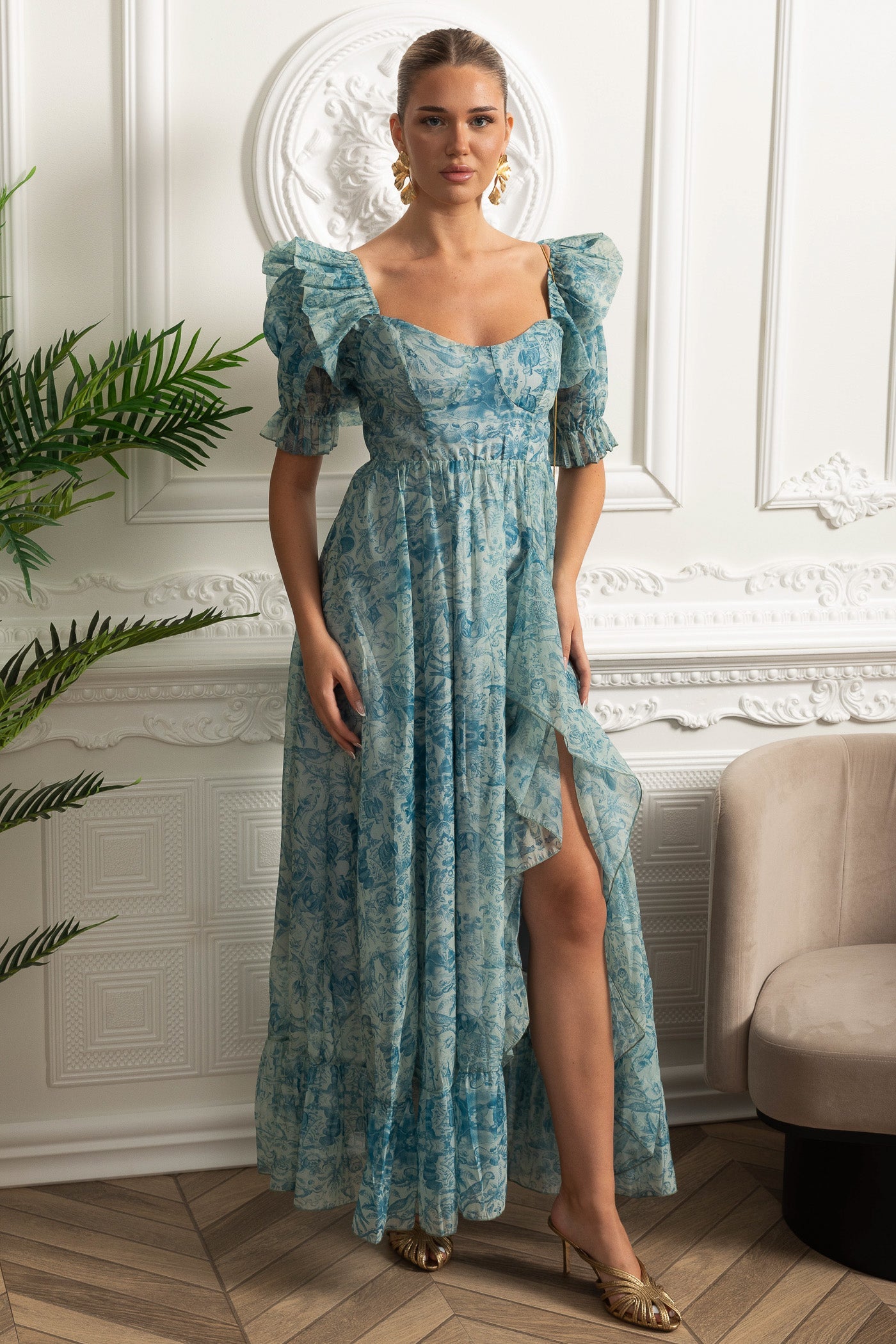 Printed Maxi Dress With Puff Sleeves And Front Slit - Blue