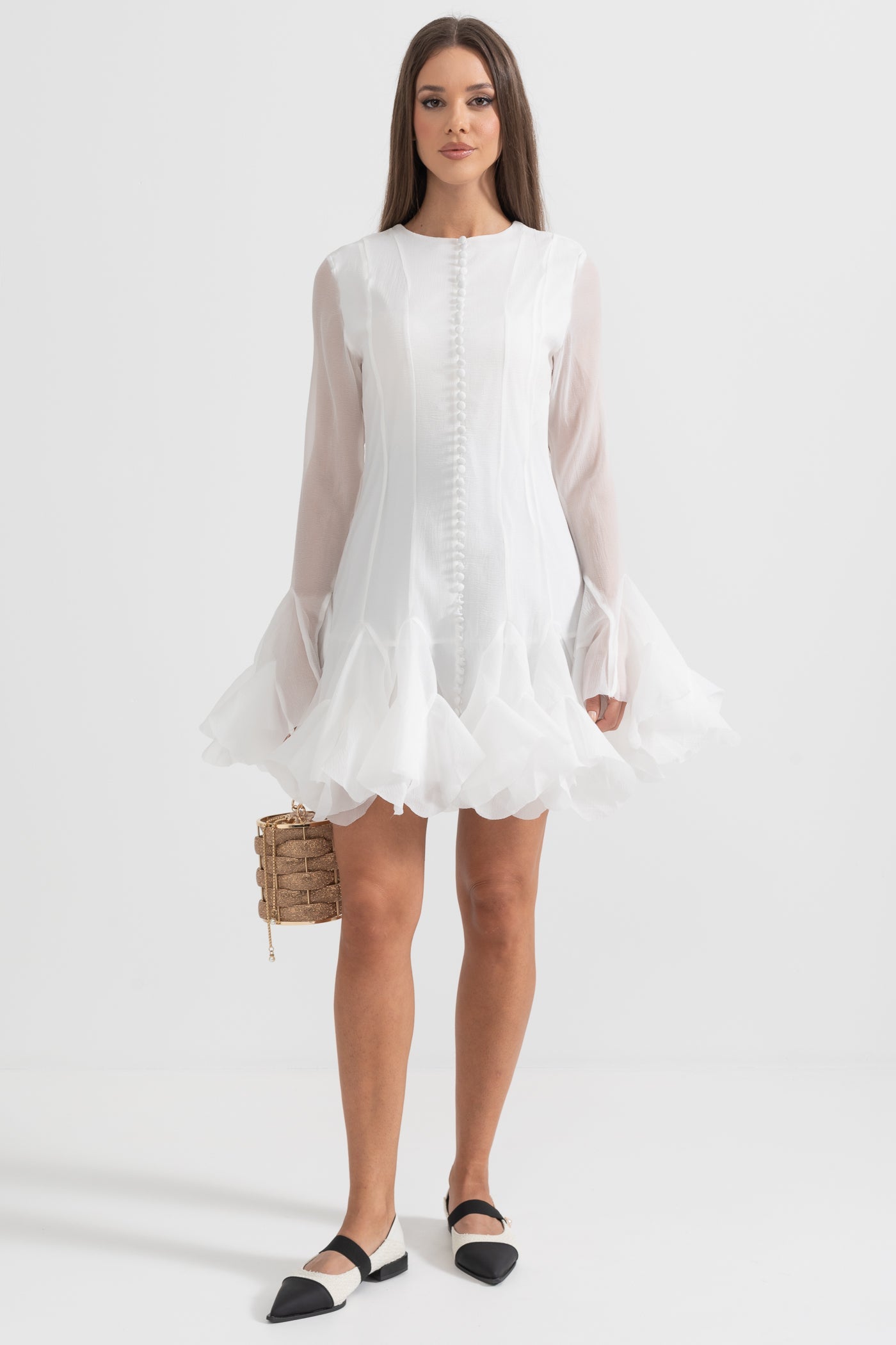 Elegant Silhouette Dress With Flared Sleeves And Hemline