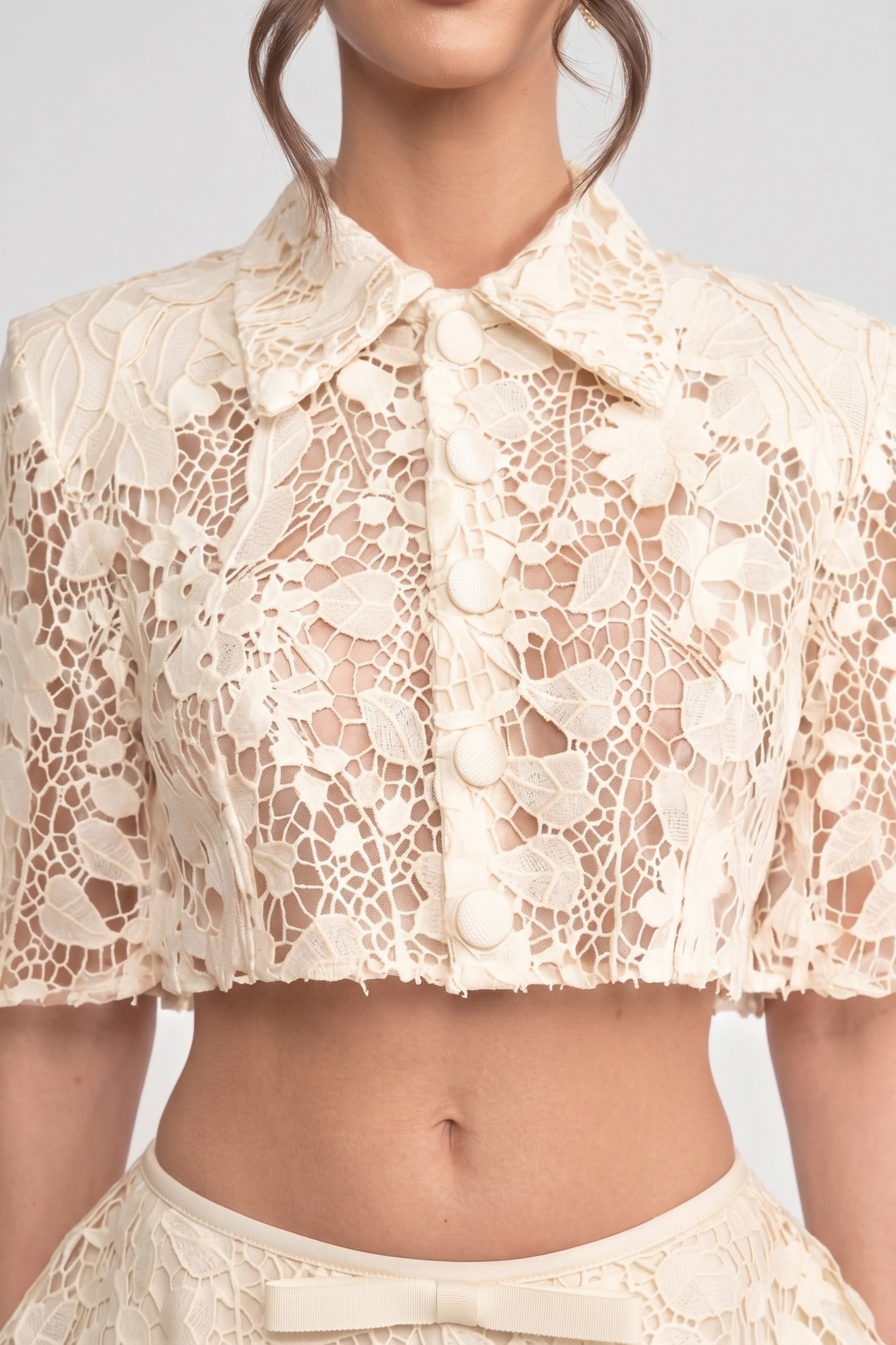 Lace Co-Ord Set With Button Cape And Bow Mini Skirt - Ivoire