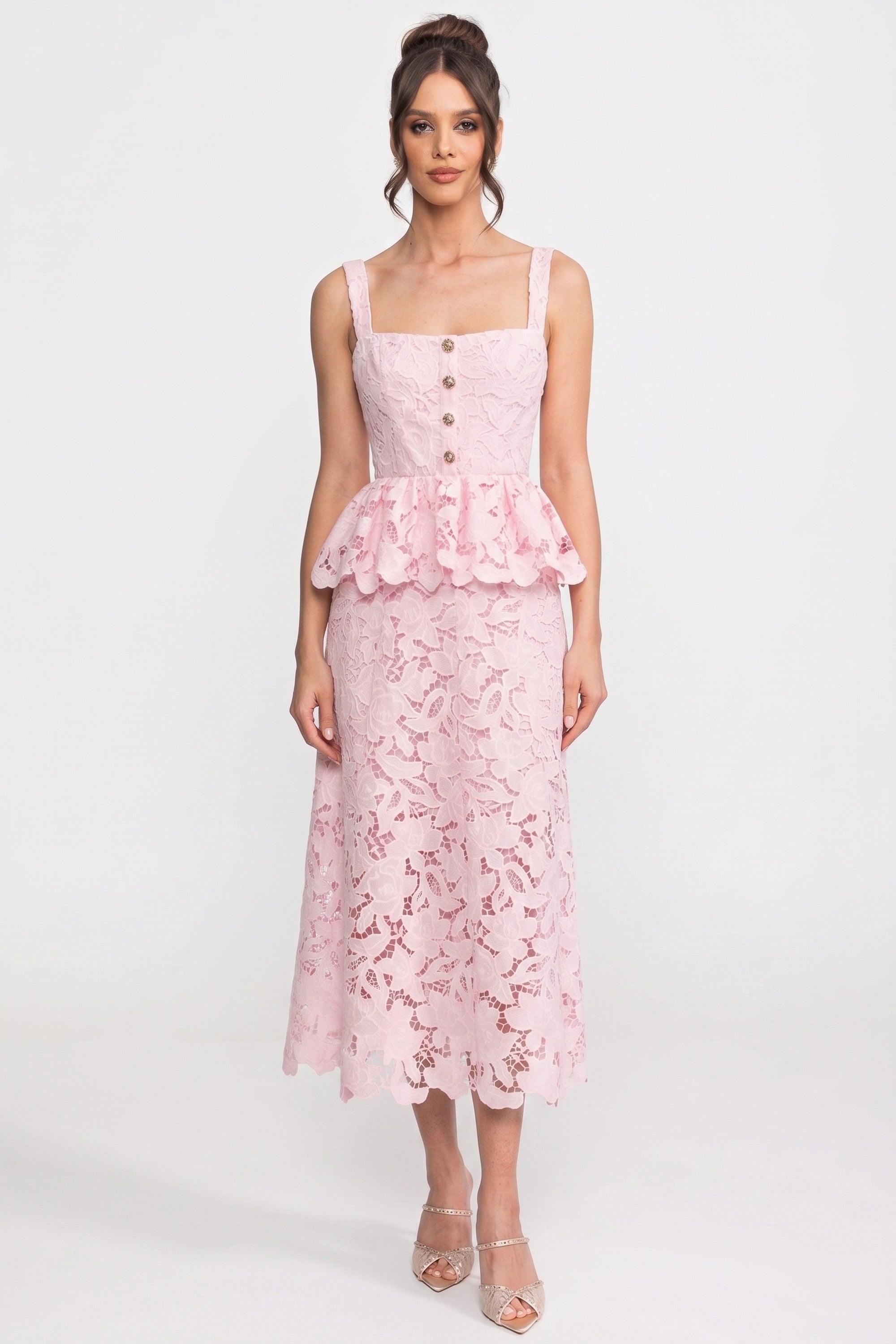 Sleeveless Lace Peplum Dress With Midi Skirt And Golden Buttons - Pink