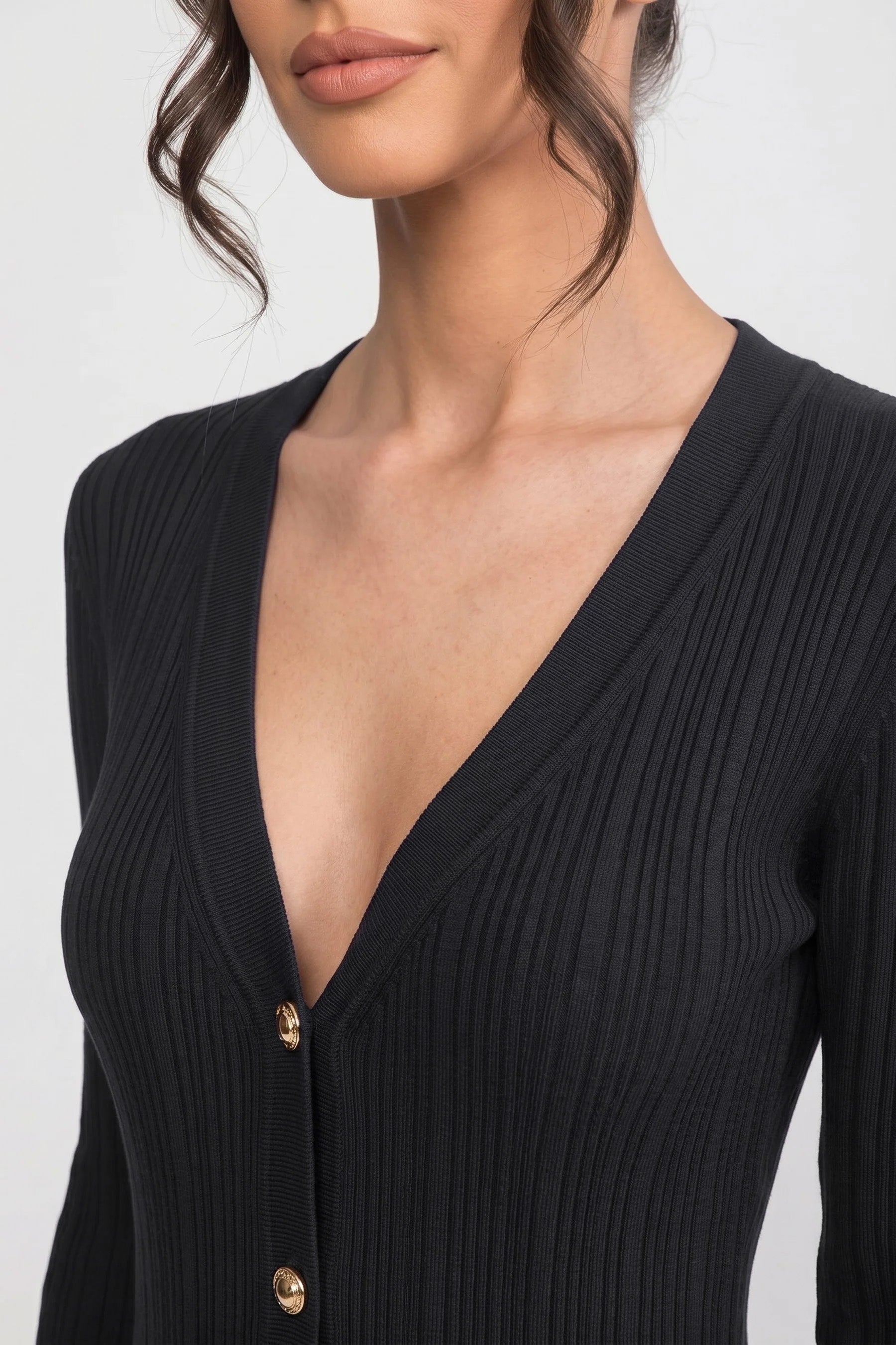 Long-Sleeve Button-Front Pleated Knit Maxi Dress With Contrast Cuffs - Black