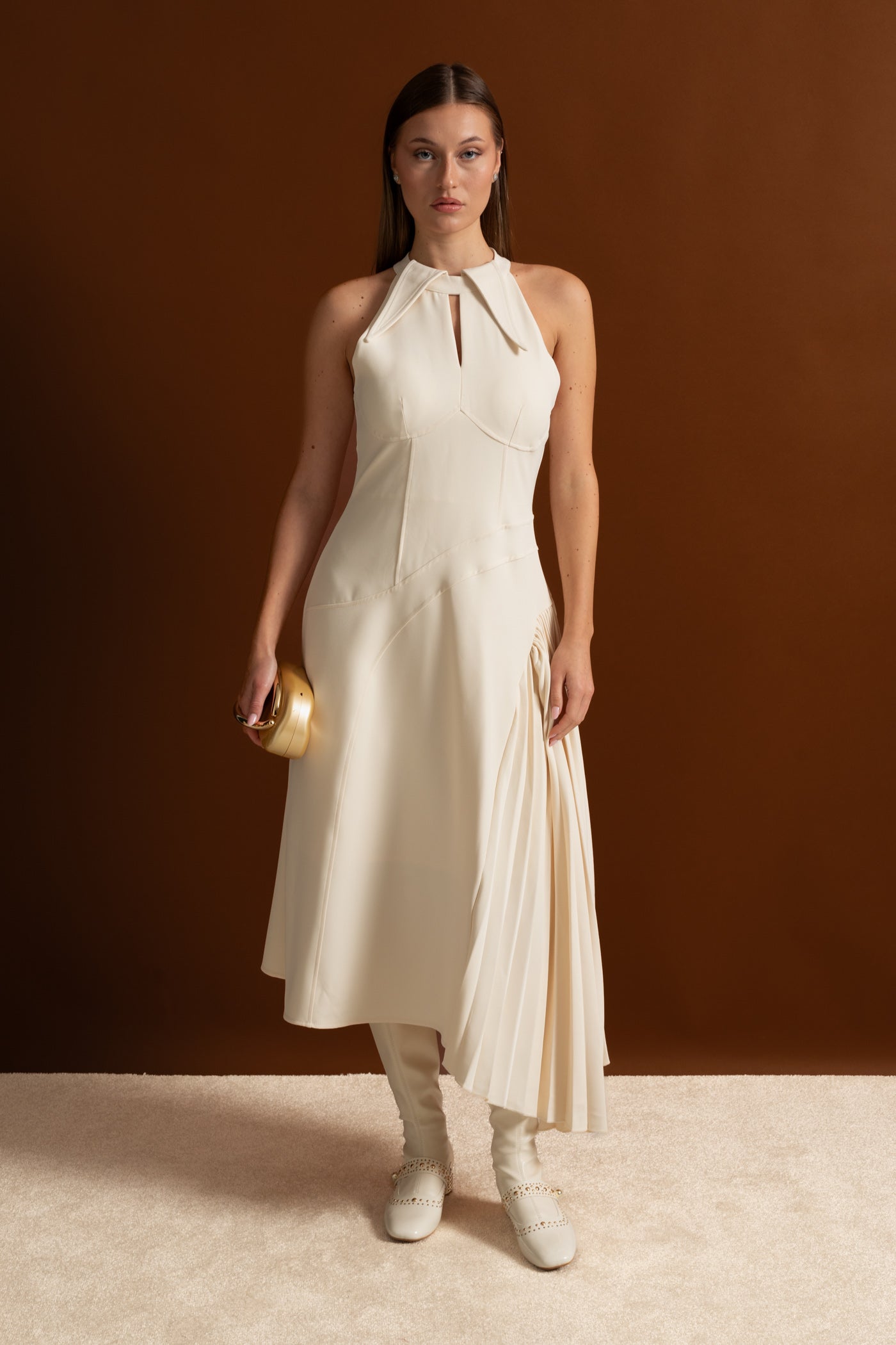 Pleated Halter Midi Dress With Keyhole Detail - Ivoire