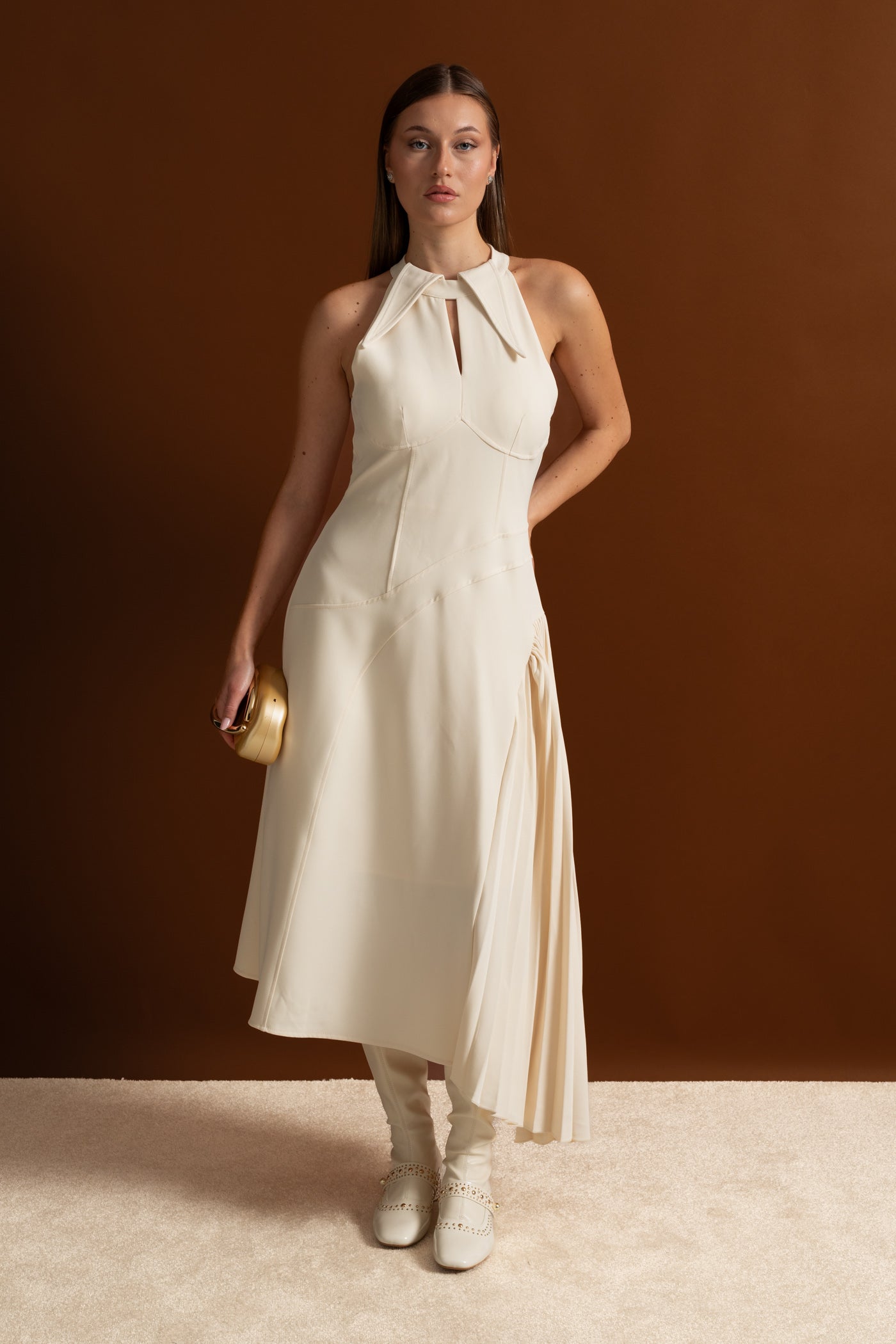 Pleated Halter Midi Dress With Keyhole Detail - Ivoire