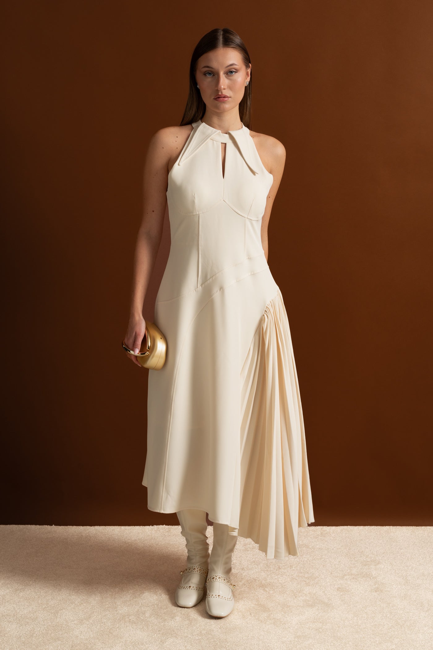 Pleated Halter Midi Dress With Keyhole Detail - Ivoire