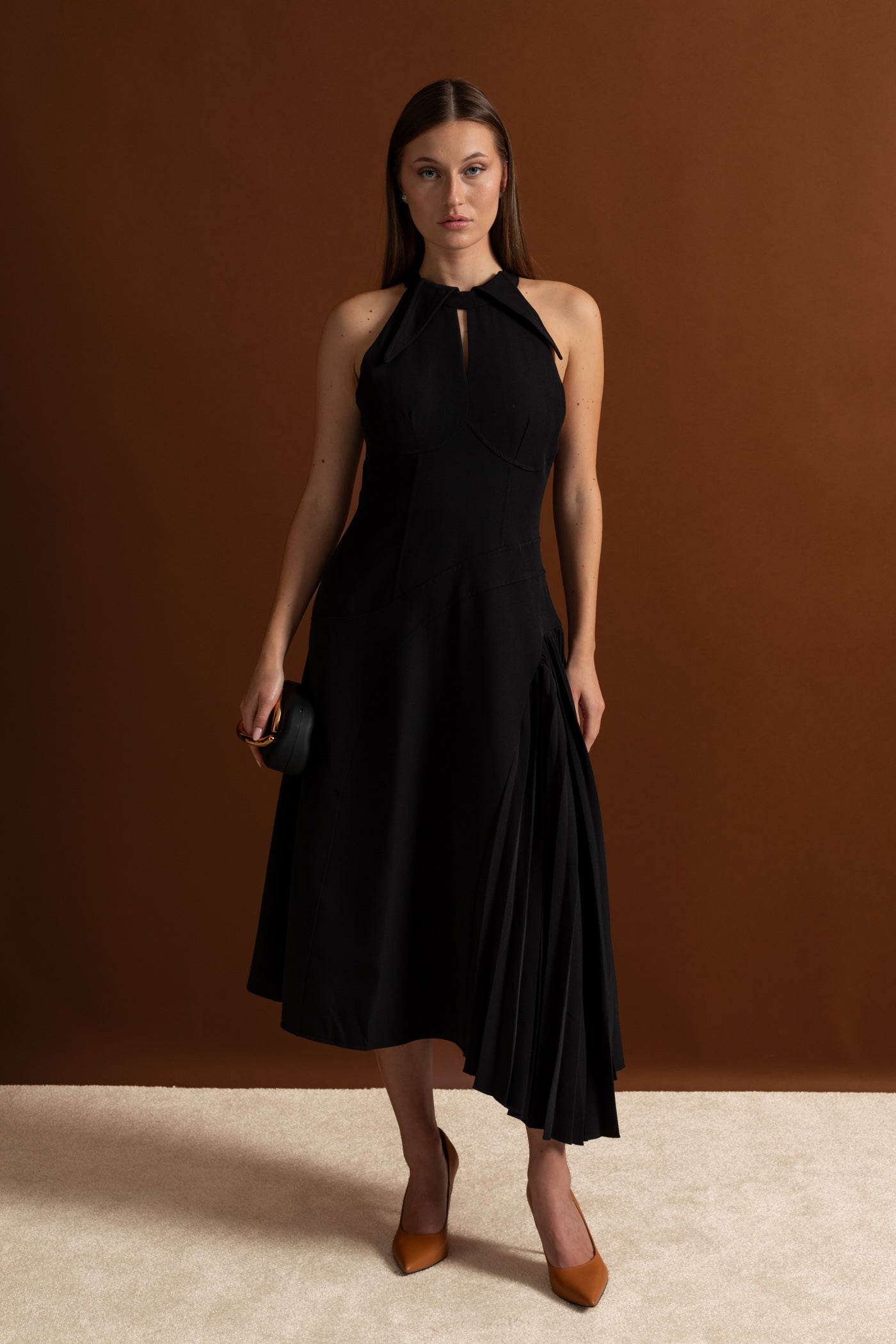 Pleated Halter Midi Dress With Keyhole Detail - Black