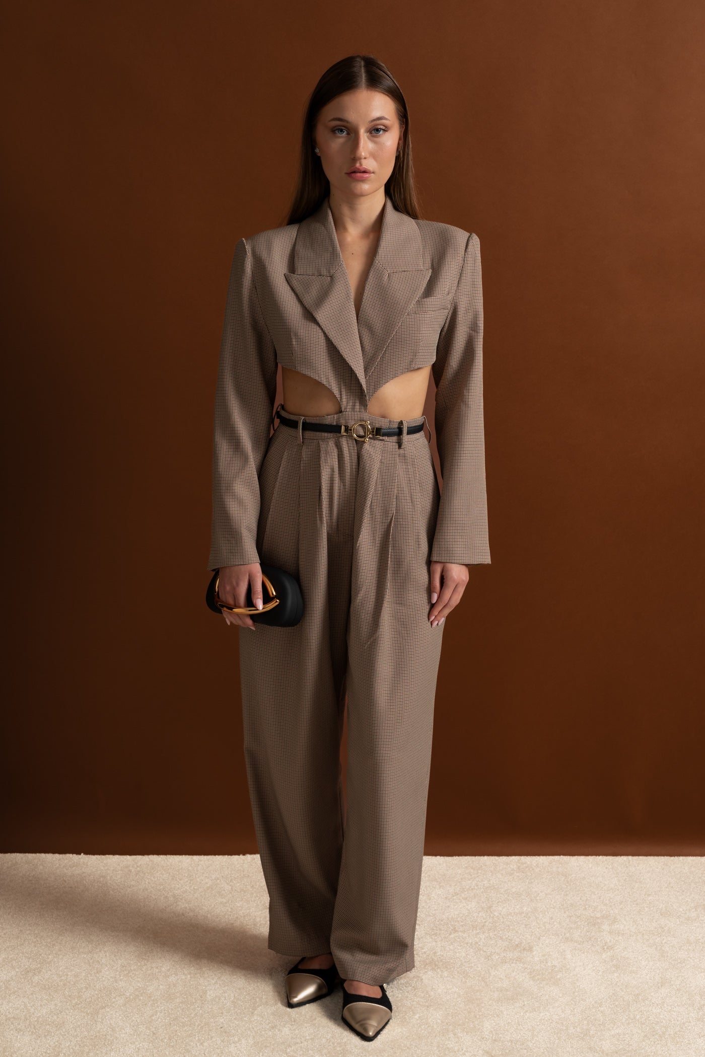 Cut-Out Suit Set With Slim Black Waistbelt – Taupe Check