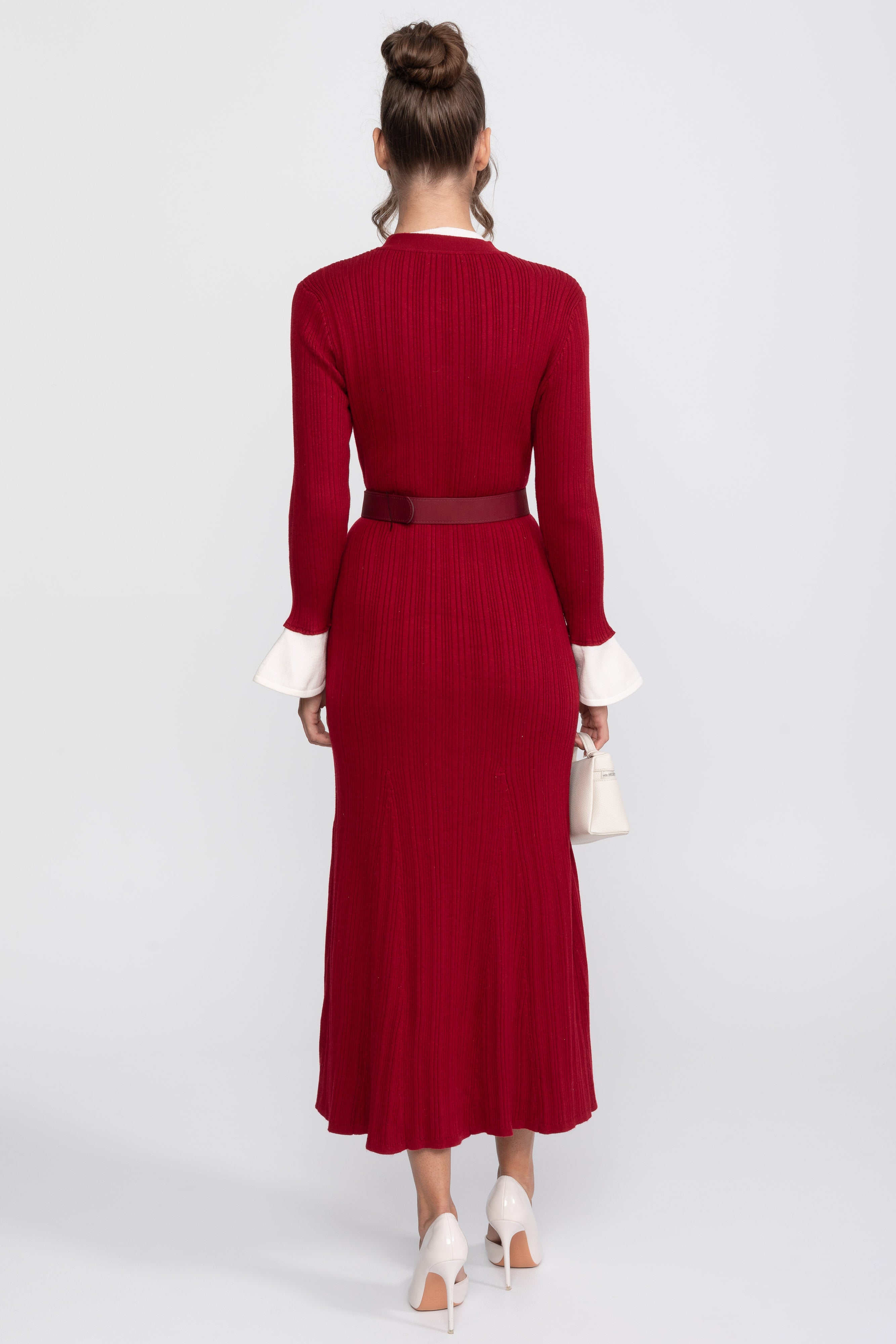 Ribbed Knit Belted Midi Dress With White Cuffs And Collar - Burgundy