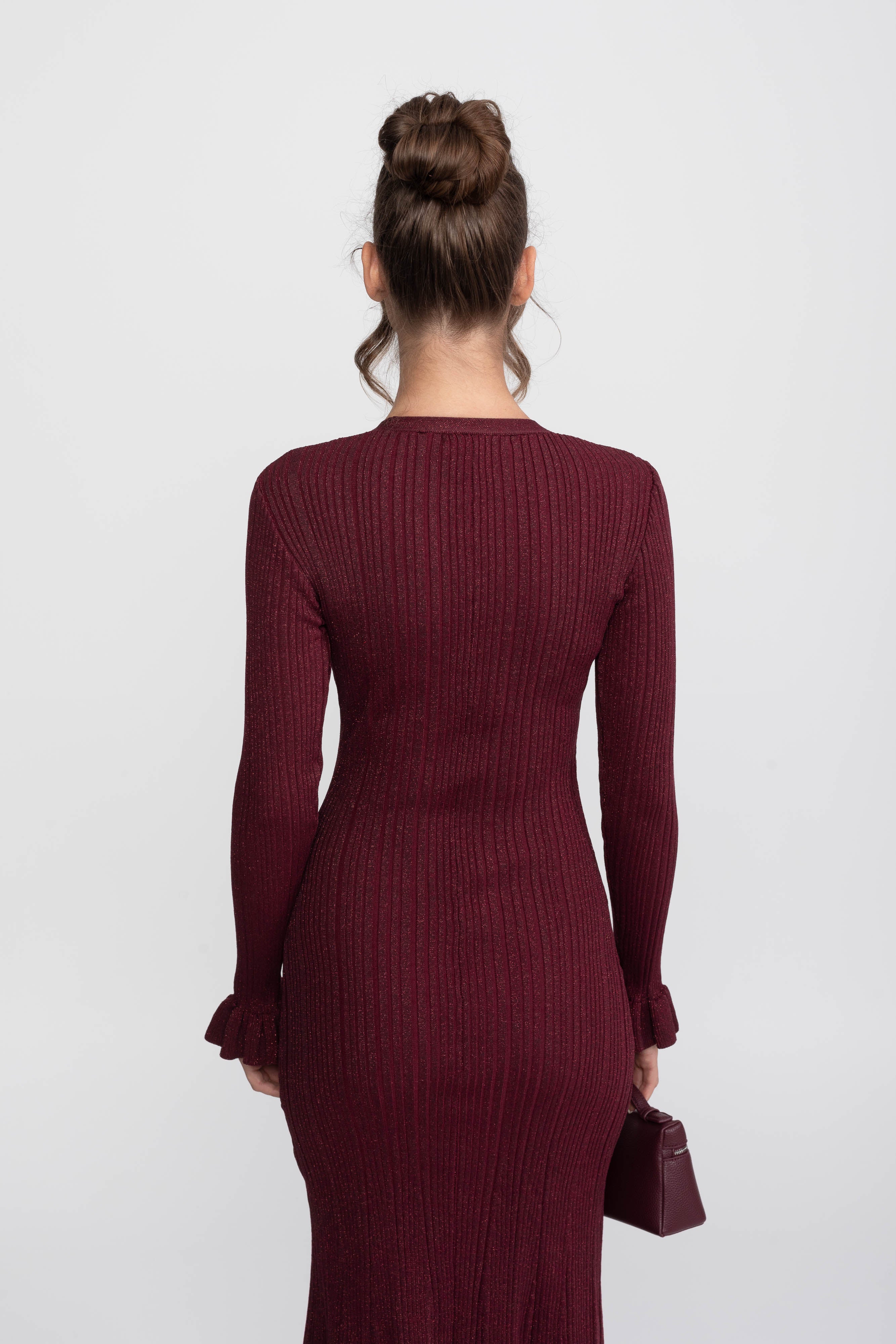 V-Neck Button-Front Ribbed Knit Maxi Dress With Ruffle Cuffs - Burgundy