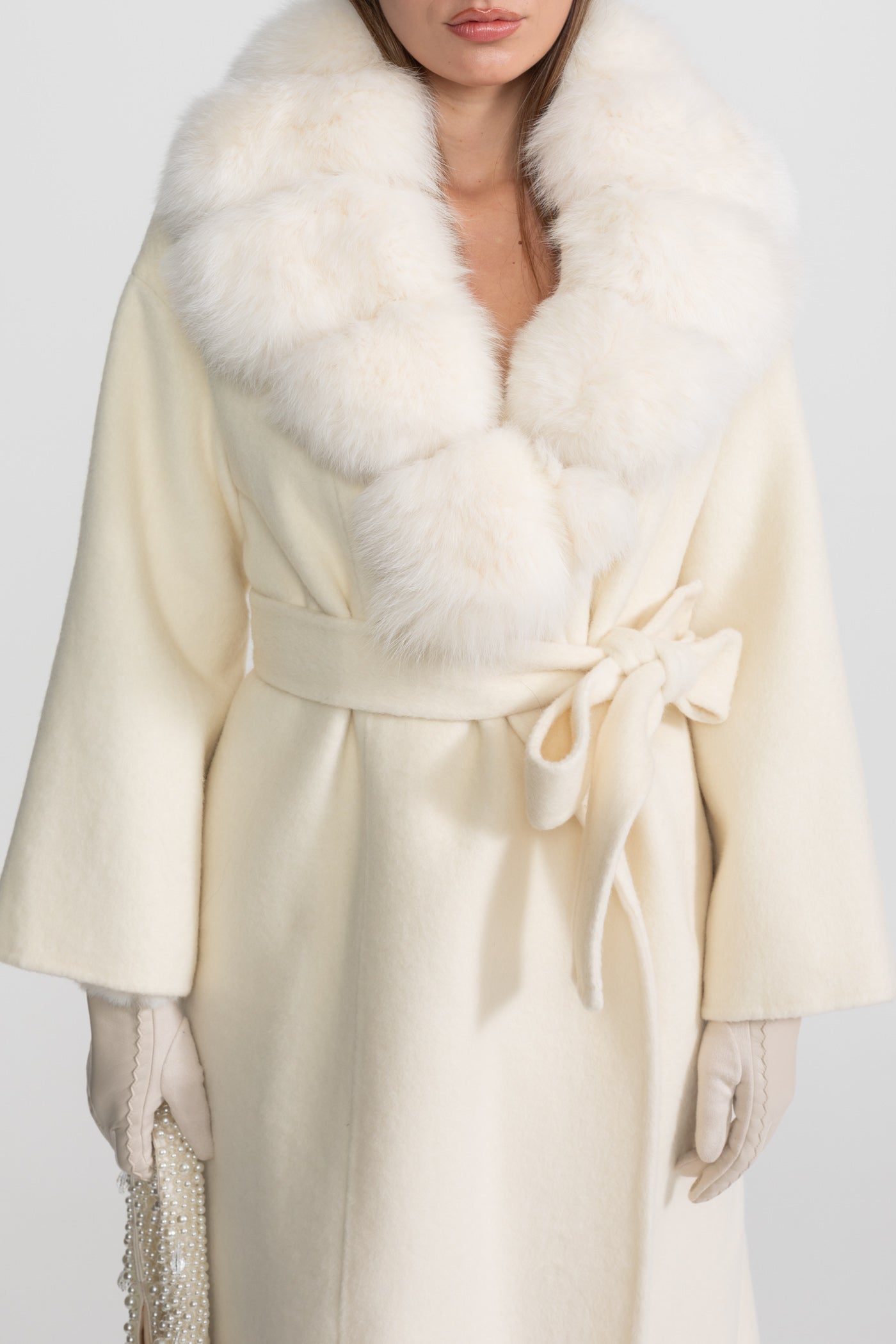 Wool Wrap Coat with Fox Fur Collar And Tie Belt – Ivoire
