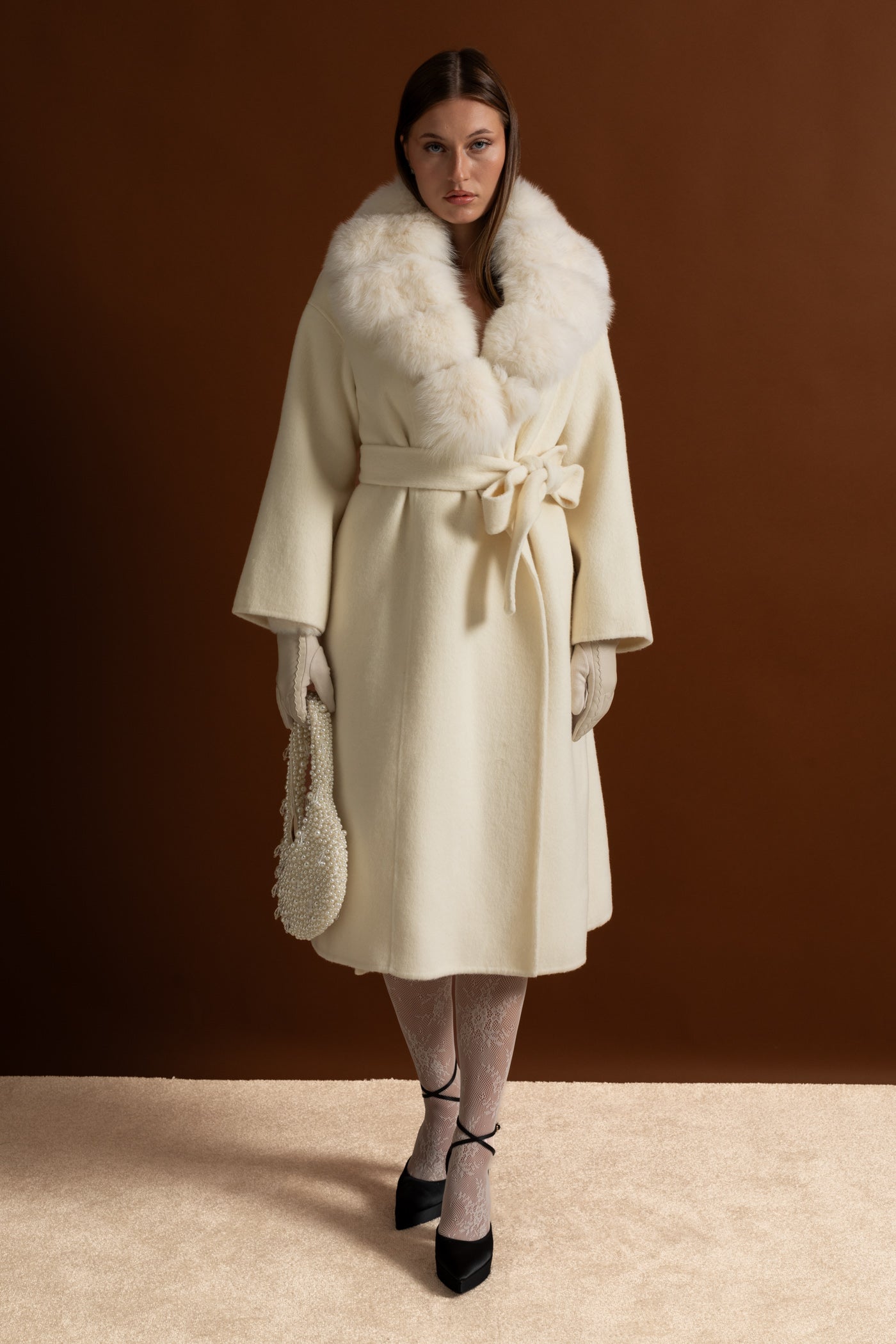 Wool Wrap Coat with Fox Fur Collar And Tie Belt – Ivoire