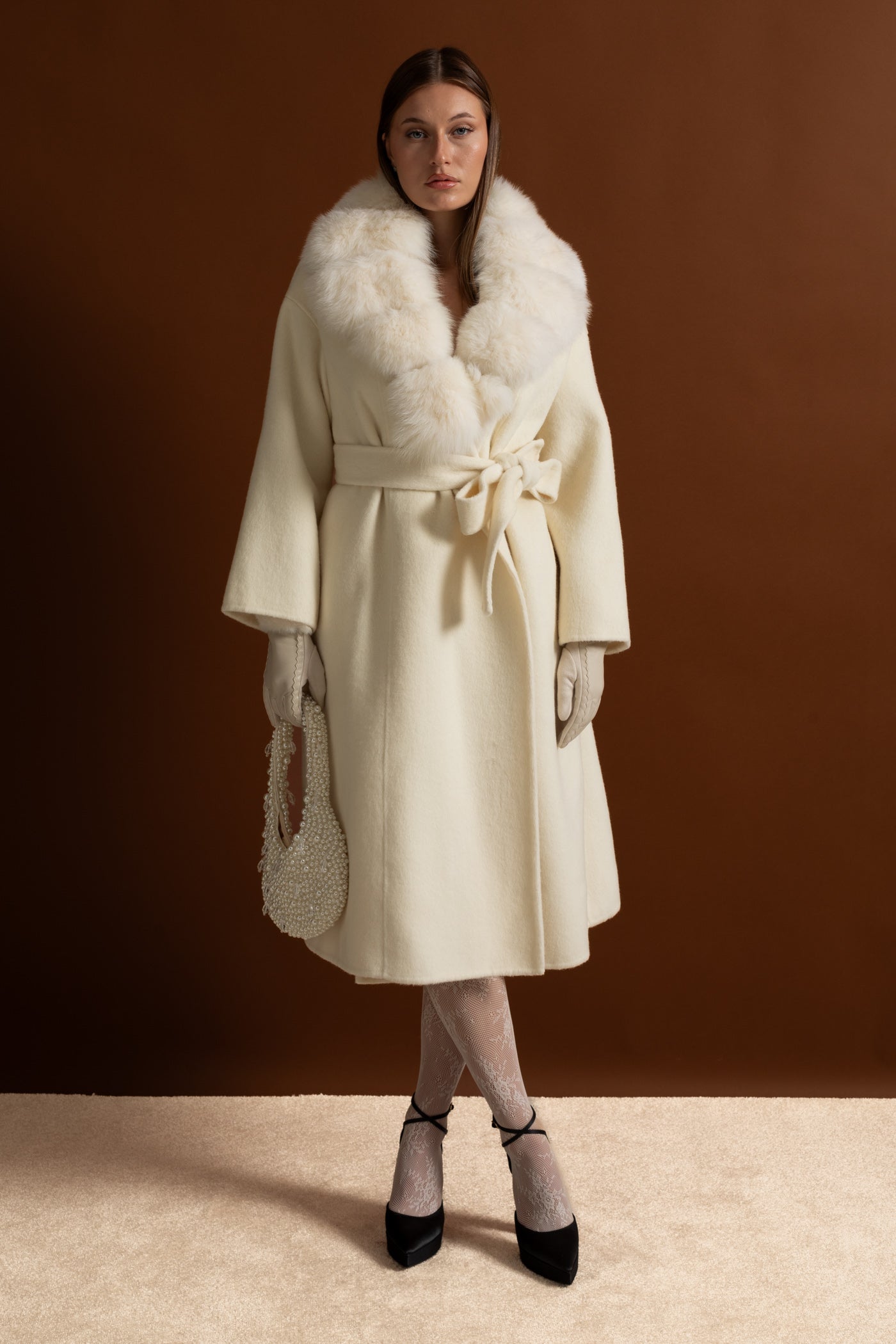 Wool Wrap Coat with Fox Fur Collar And Tie Belt – Ivoire