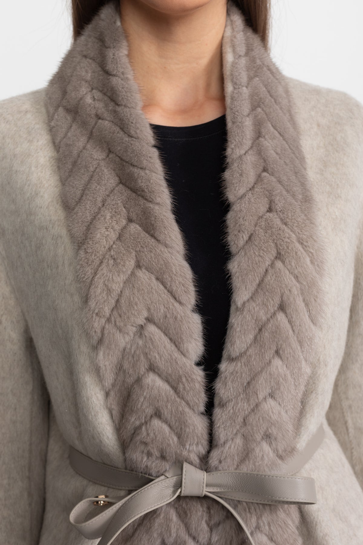 Wool & Alpaca Coat with Textured Mink Fur Collar – Beige