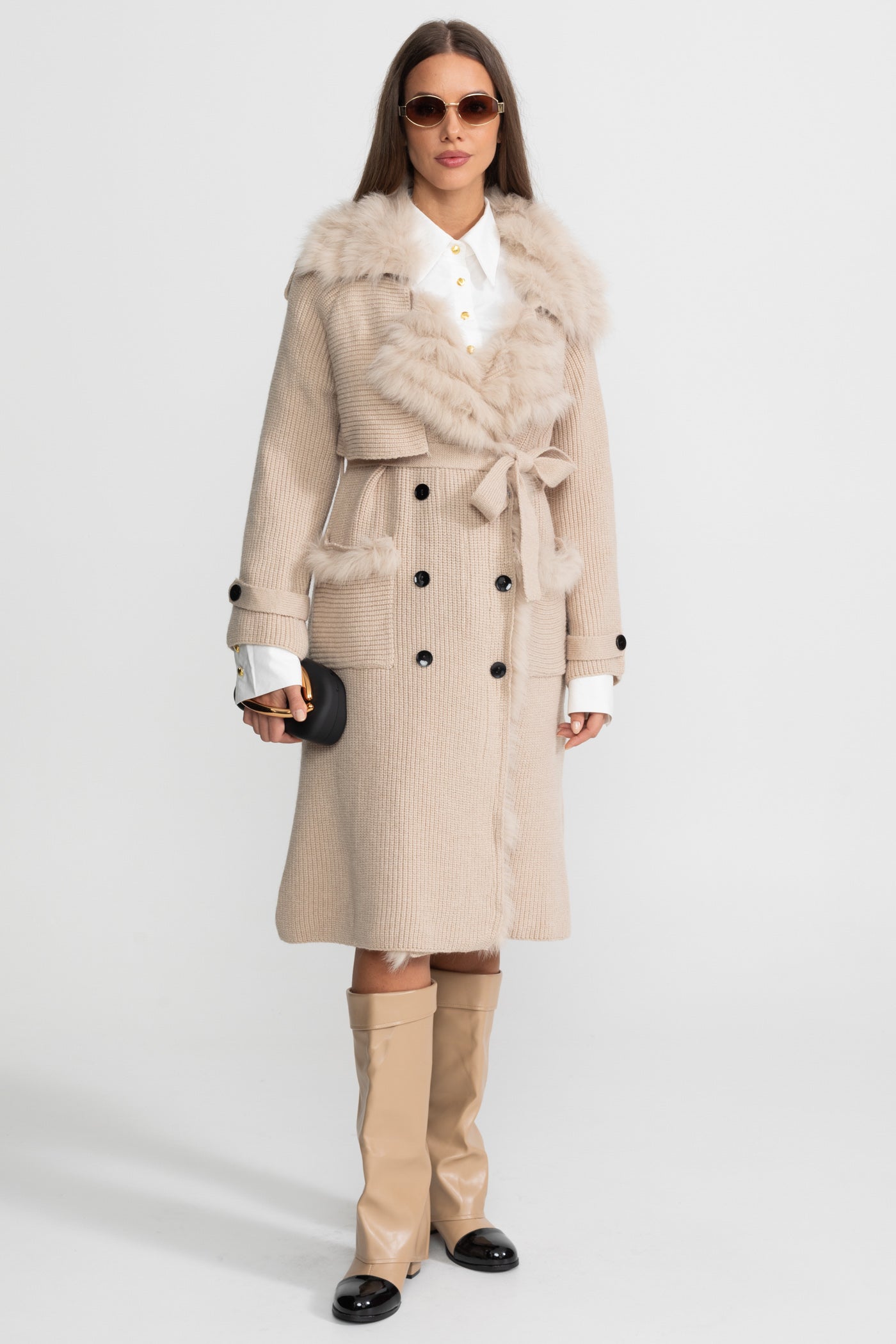 Double-Breasted Wool Knit Overcoat With Fur Trim – Beige
