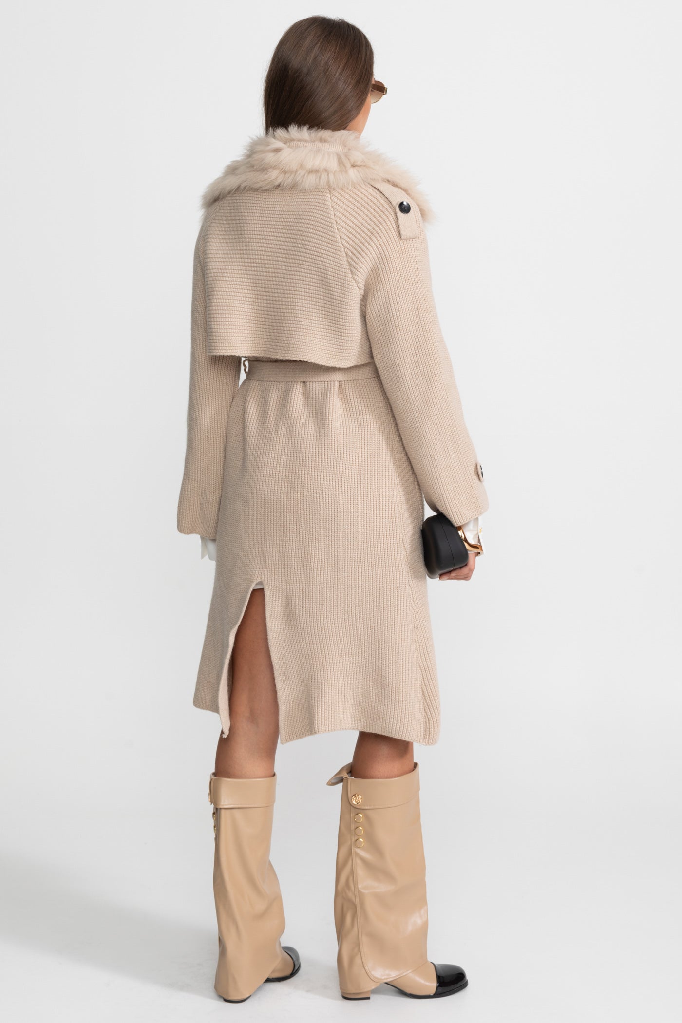 Double-Breasted Knit Overcoat With Fur Trim – Beige