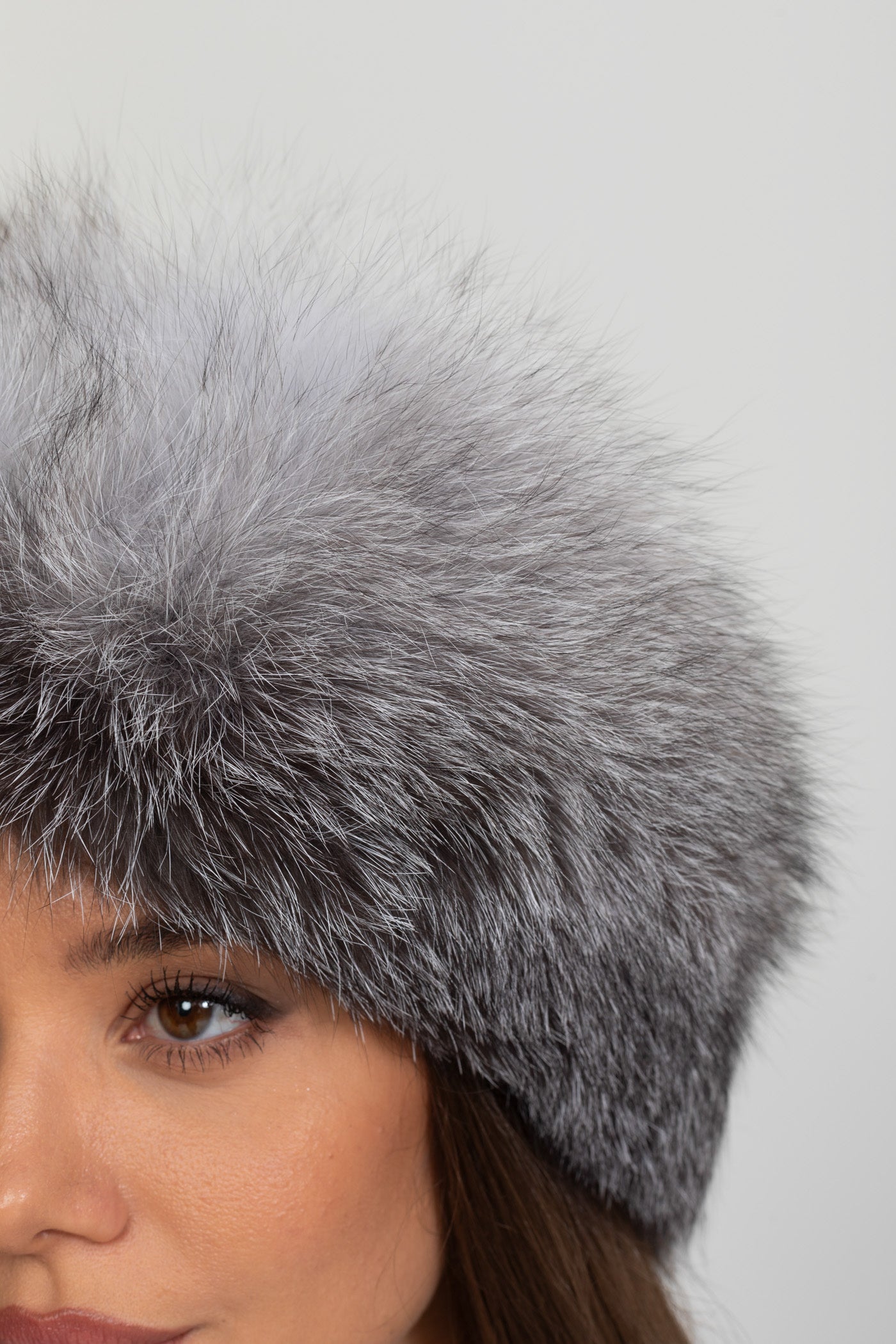 Fur Trimmed Hat With Pom-Pom Ties – Grey
