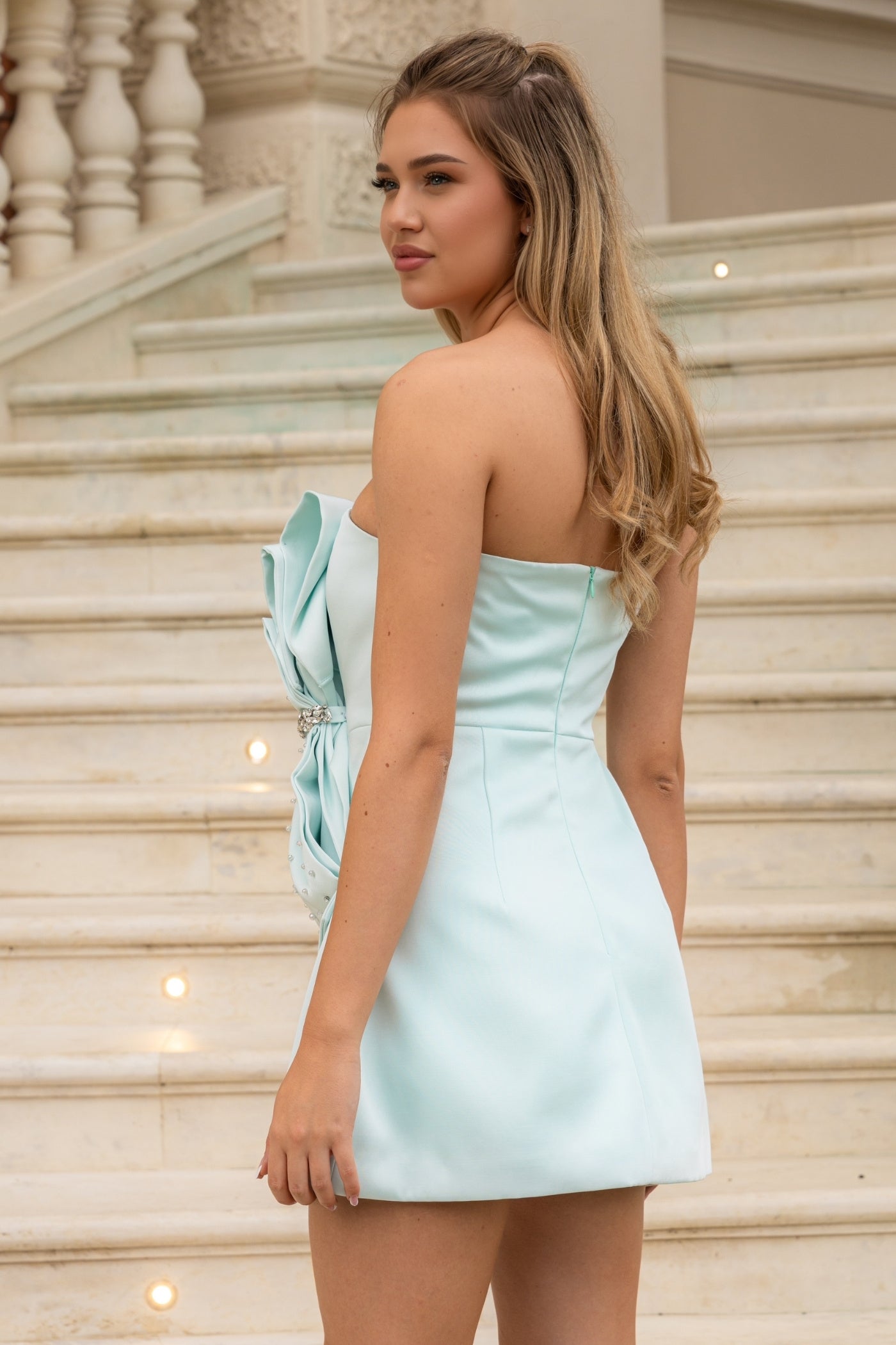 Voluminous Ribbon Mini Dress with Pearls - Mint Green