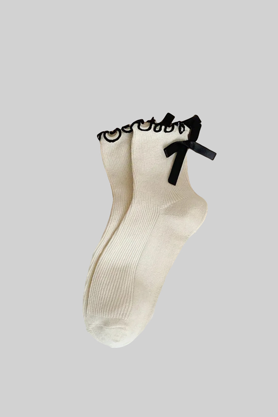 Ribbed Socks (x3) With Black Bow And Ruffled Trim Accents - Beige