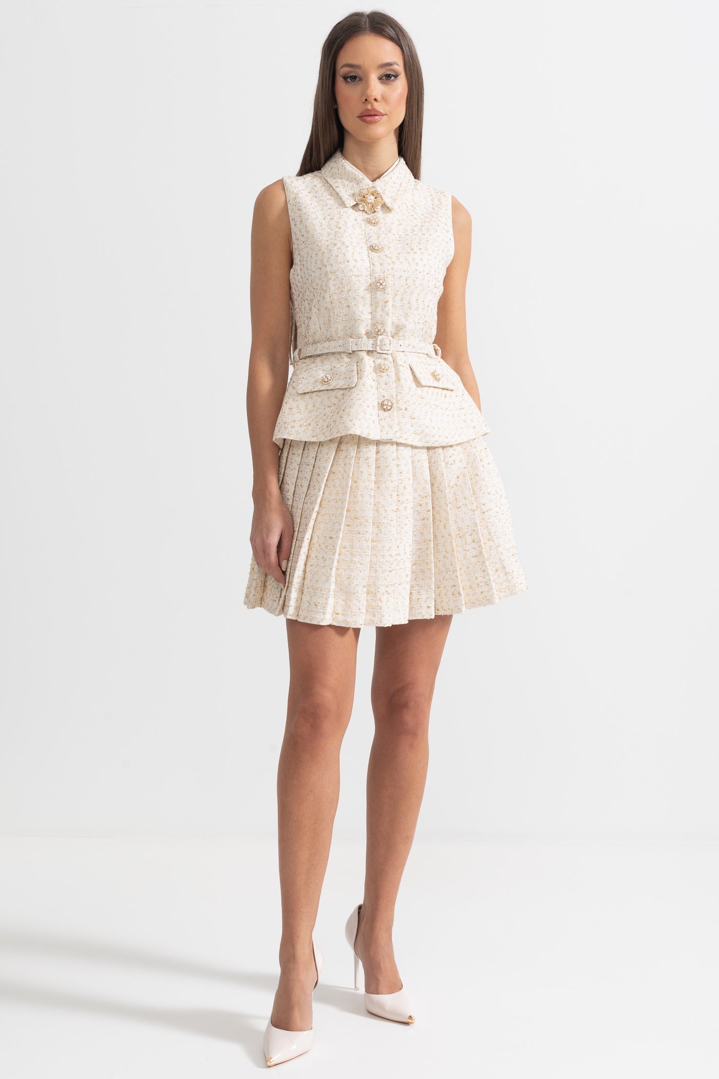 Sleeveless Textured Mini Dress With Pleated Skirt And Waistbelt - Ivoire