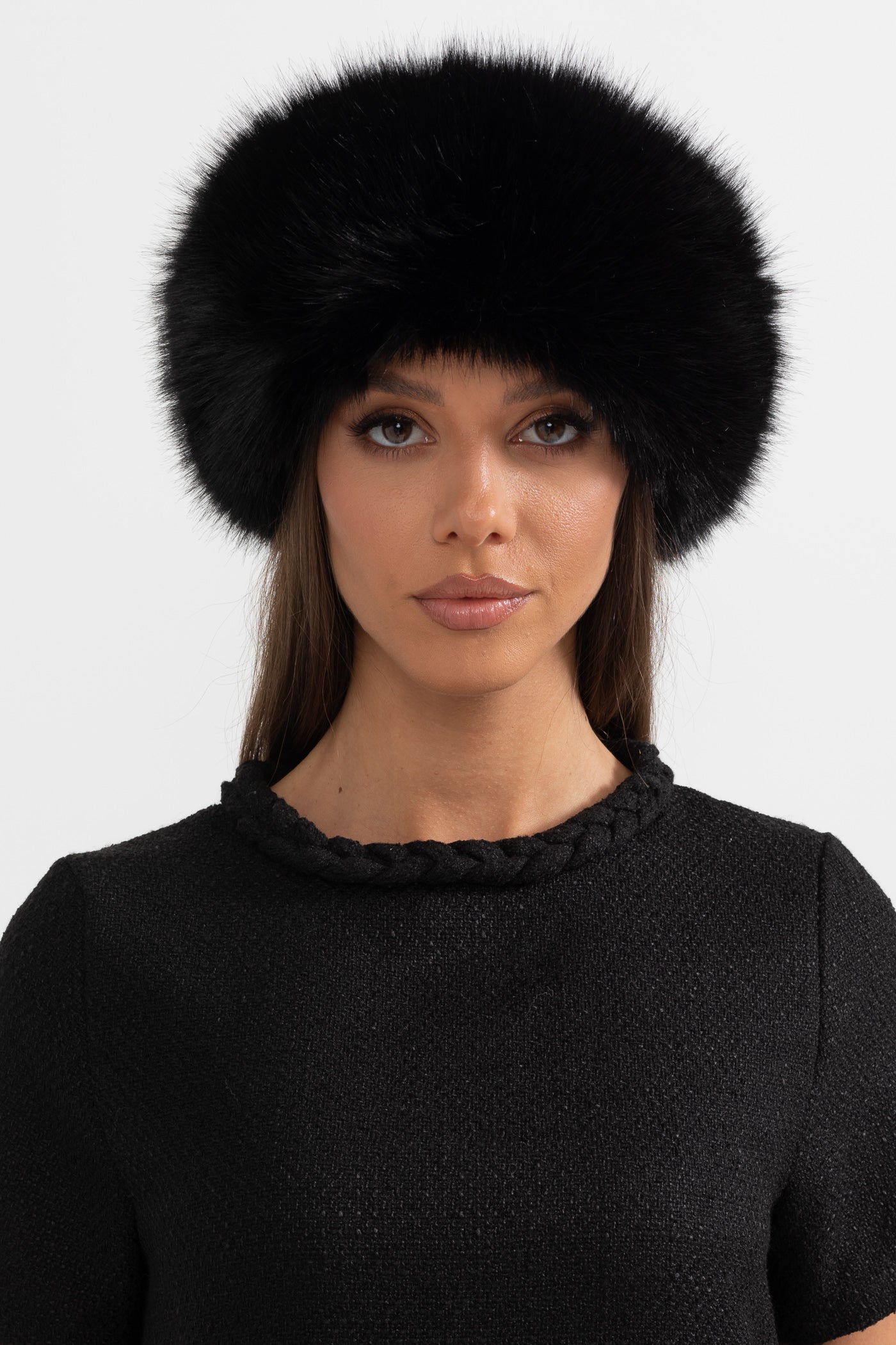 Furry Hat With Wide Brim - Black