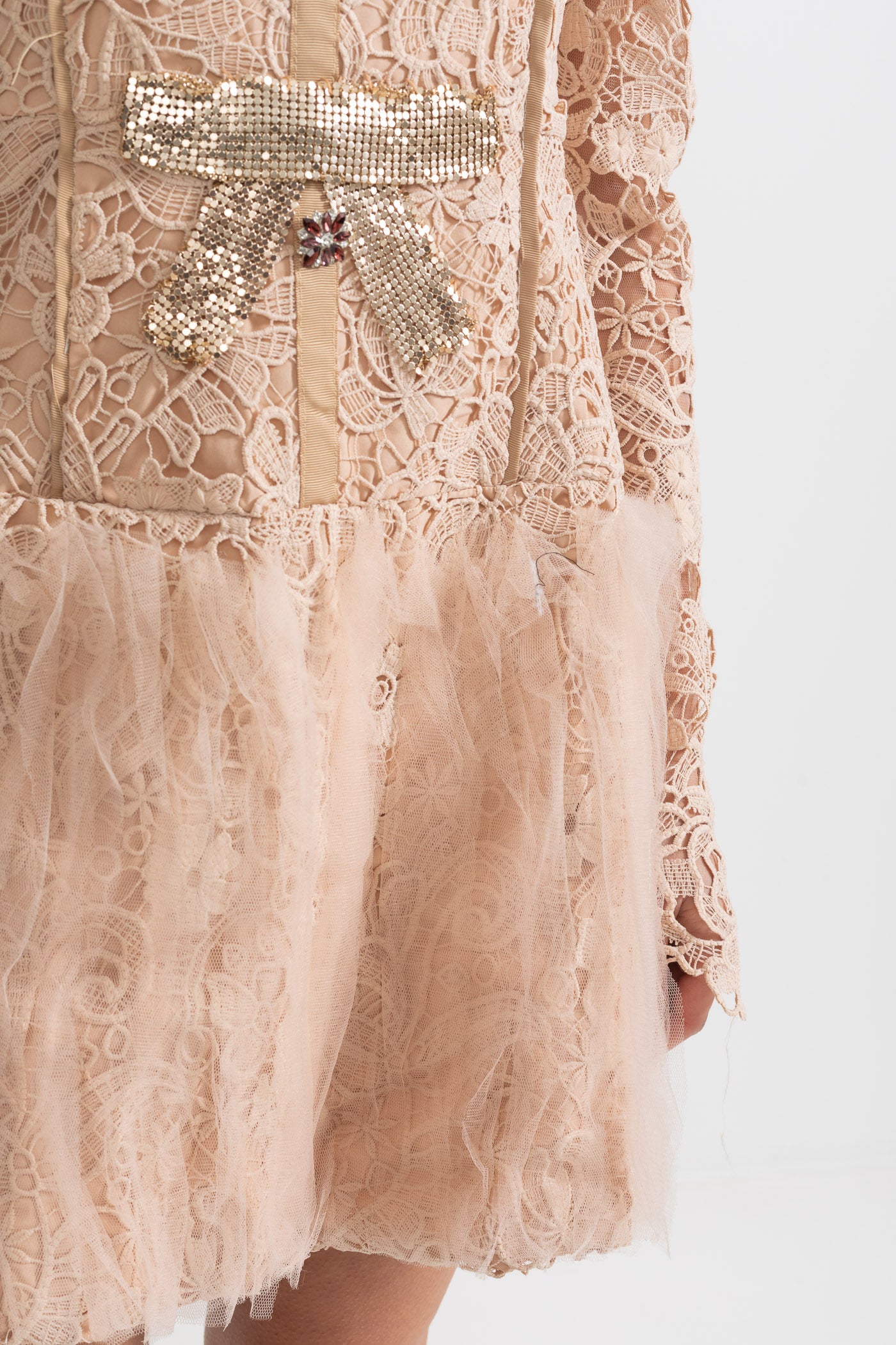 Silhouette Dress With Tulle Skirt And Lace Details - Beige