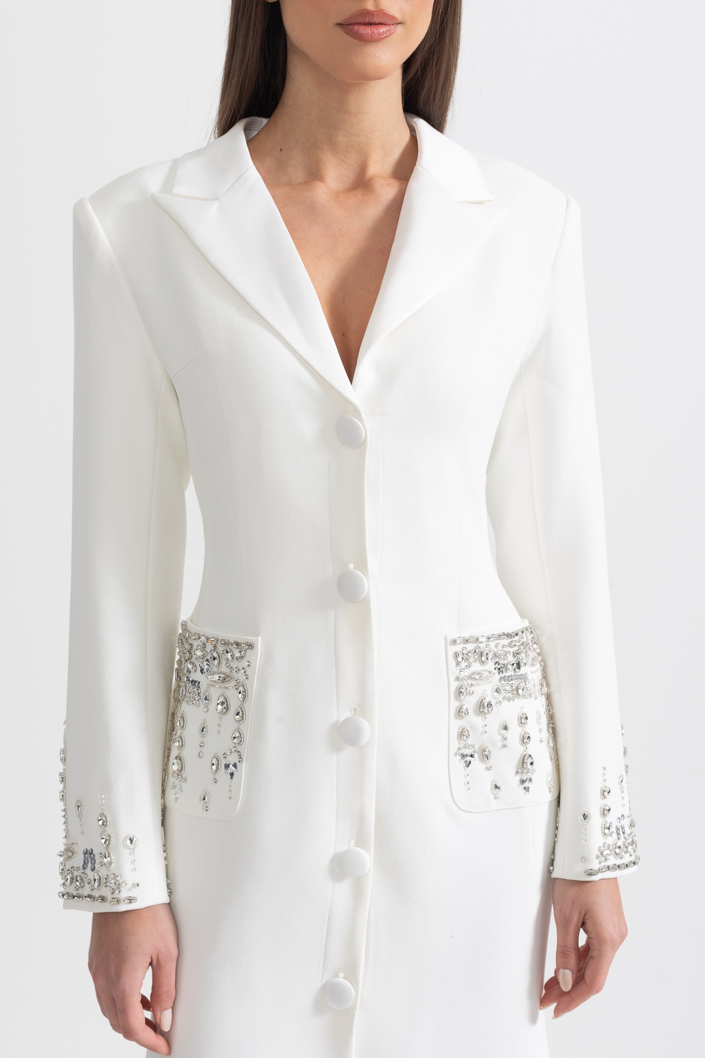 Long Silhouette Dress With Lapels And Crystal Detailing - White