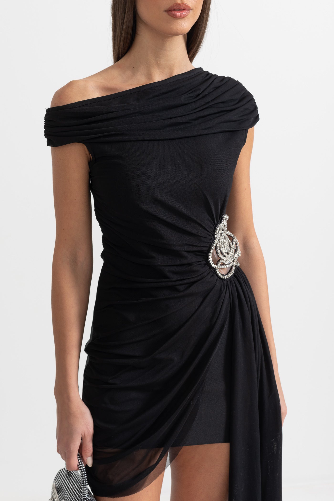 One-Shoulder Draped Dress With Silver Floral Brooch - Black