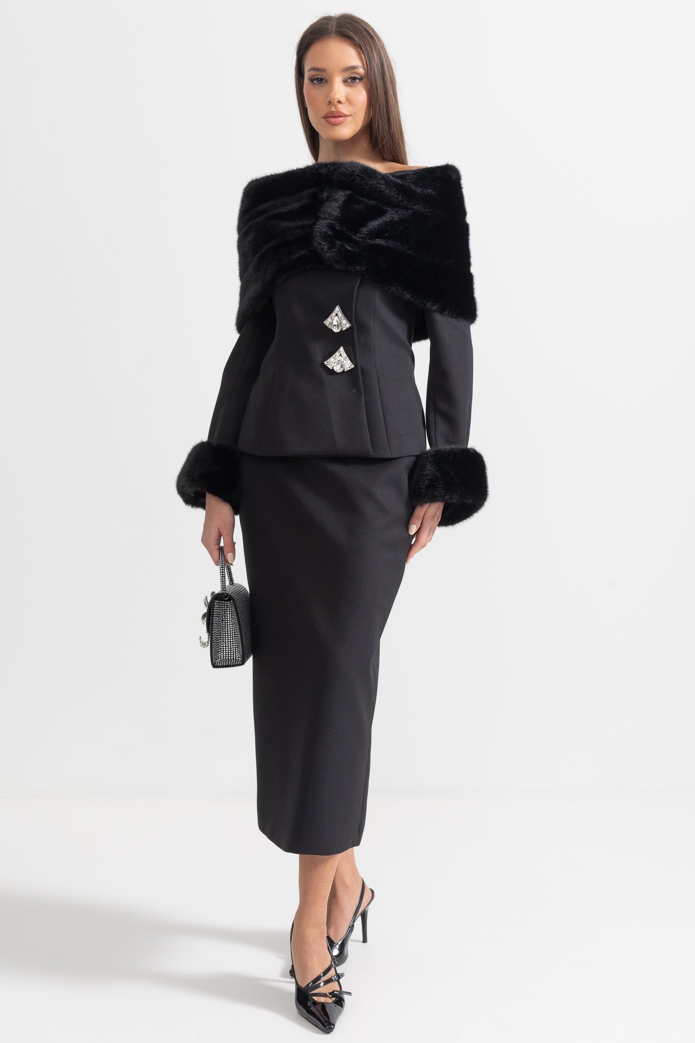 Two-Piece Ensemble With Faux Fur Shawl, Cuffs And Maxi Skirt - Black