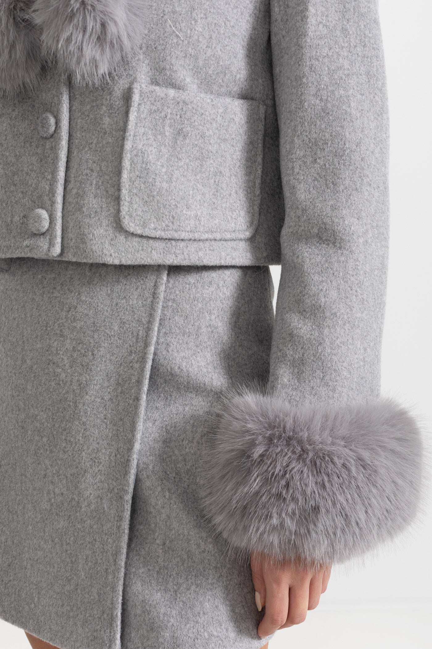 Two-Piece Ensemble With Fur-Trimmed Jacket And Matching Skirt - Gray