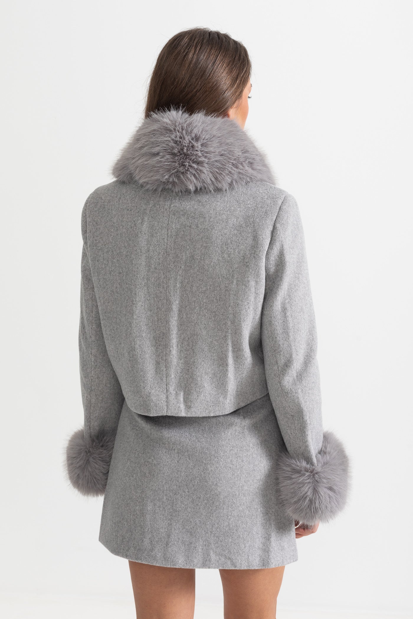 Two-Piece Ensemble With Fur-Trimmed Jacket And Matching Skirt - Gray