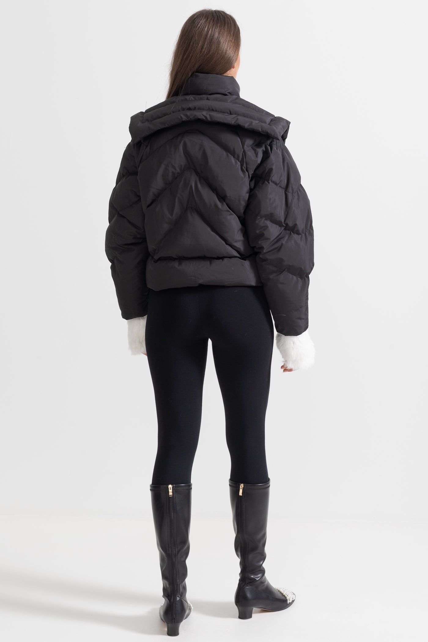 Contemporary Puffer Jacket With Oversized Shoulder Pads - Black