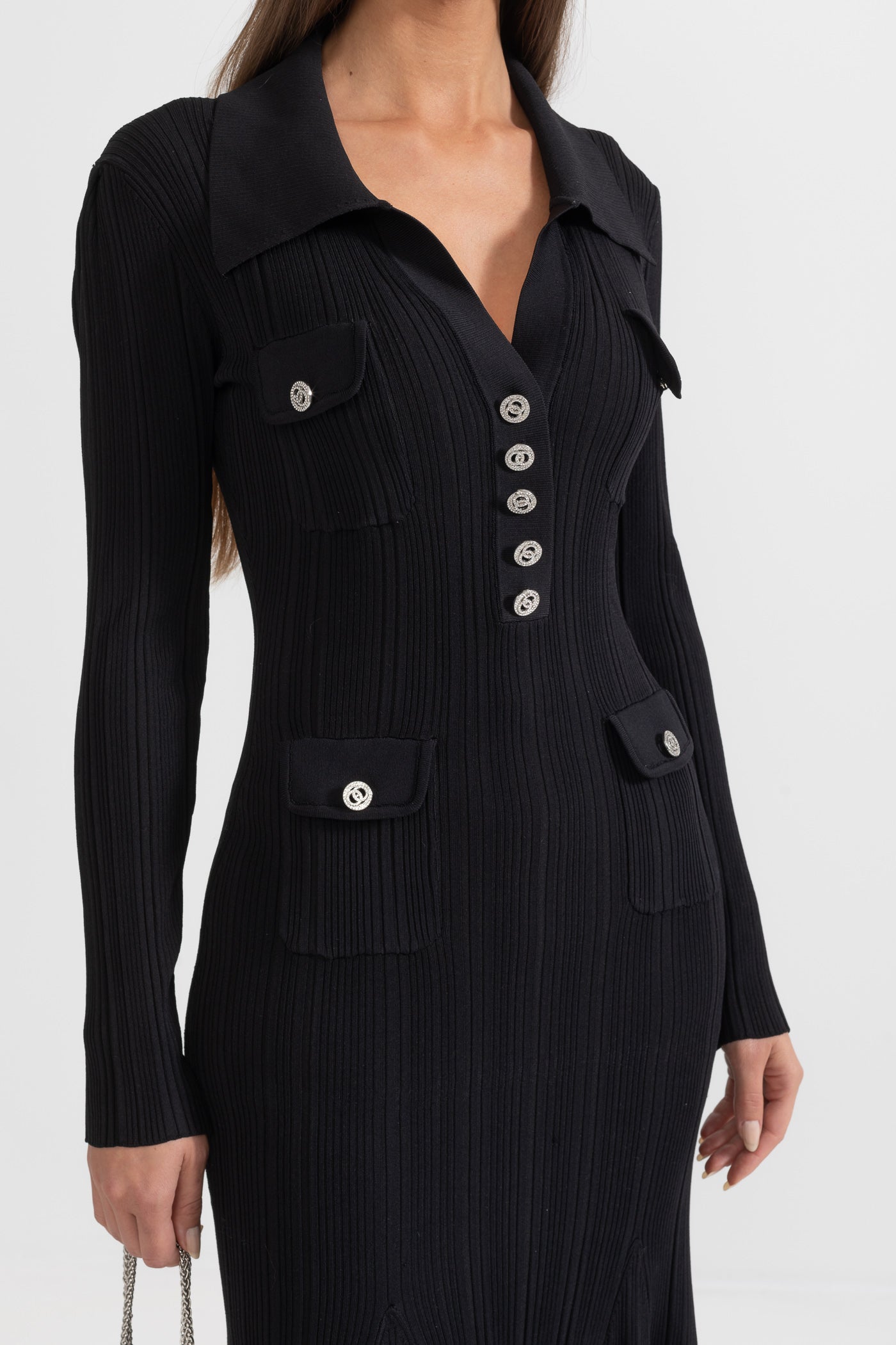 Elegant Ribbed Dress With Long Sleeves - Black