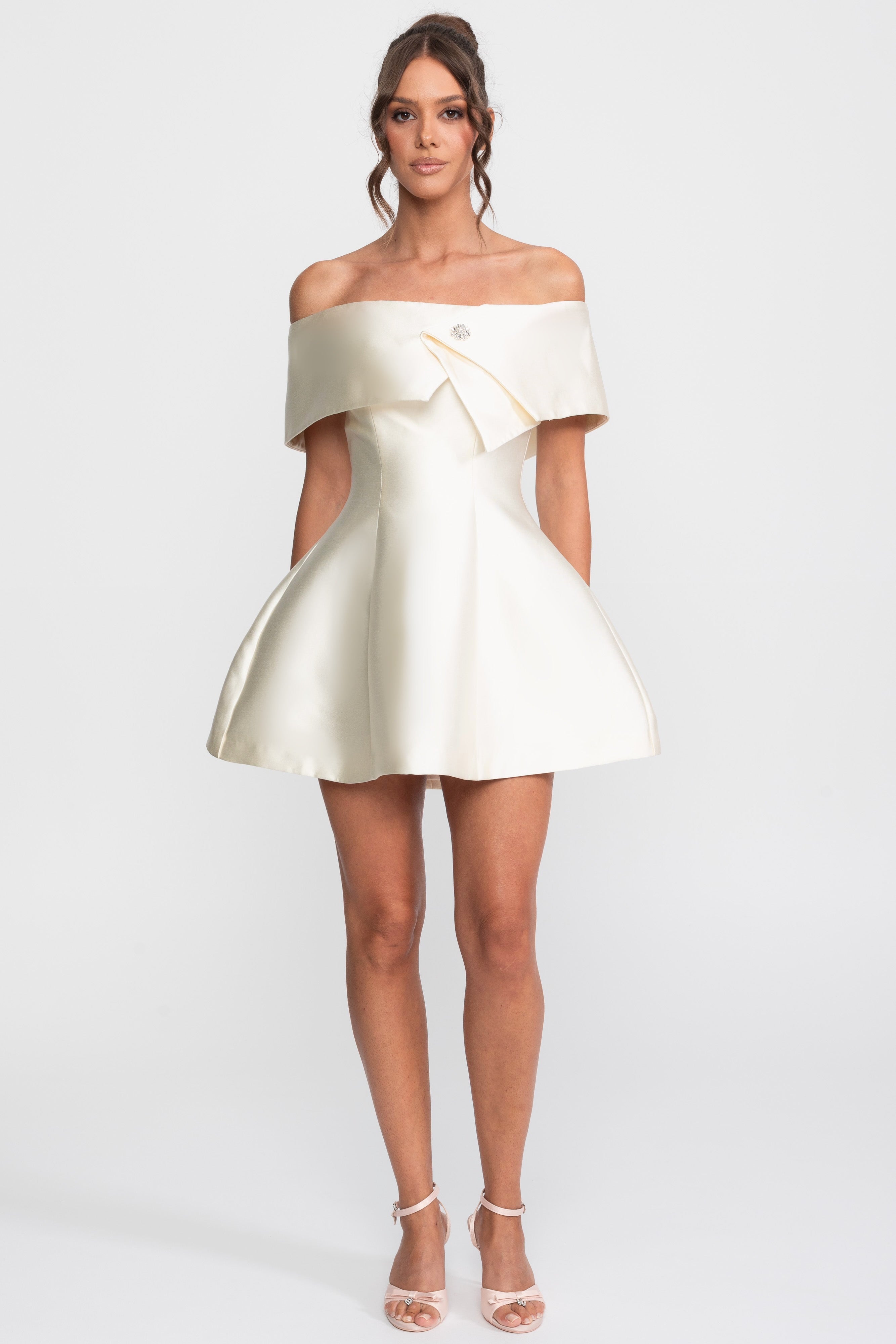 Off-Shoulder Fit-and-Flare Mini Dress With Crystal Brooch - Ivoire