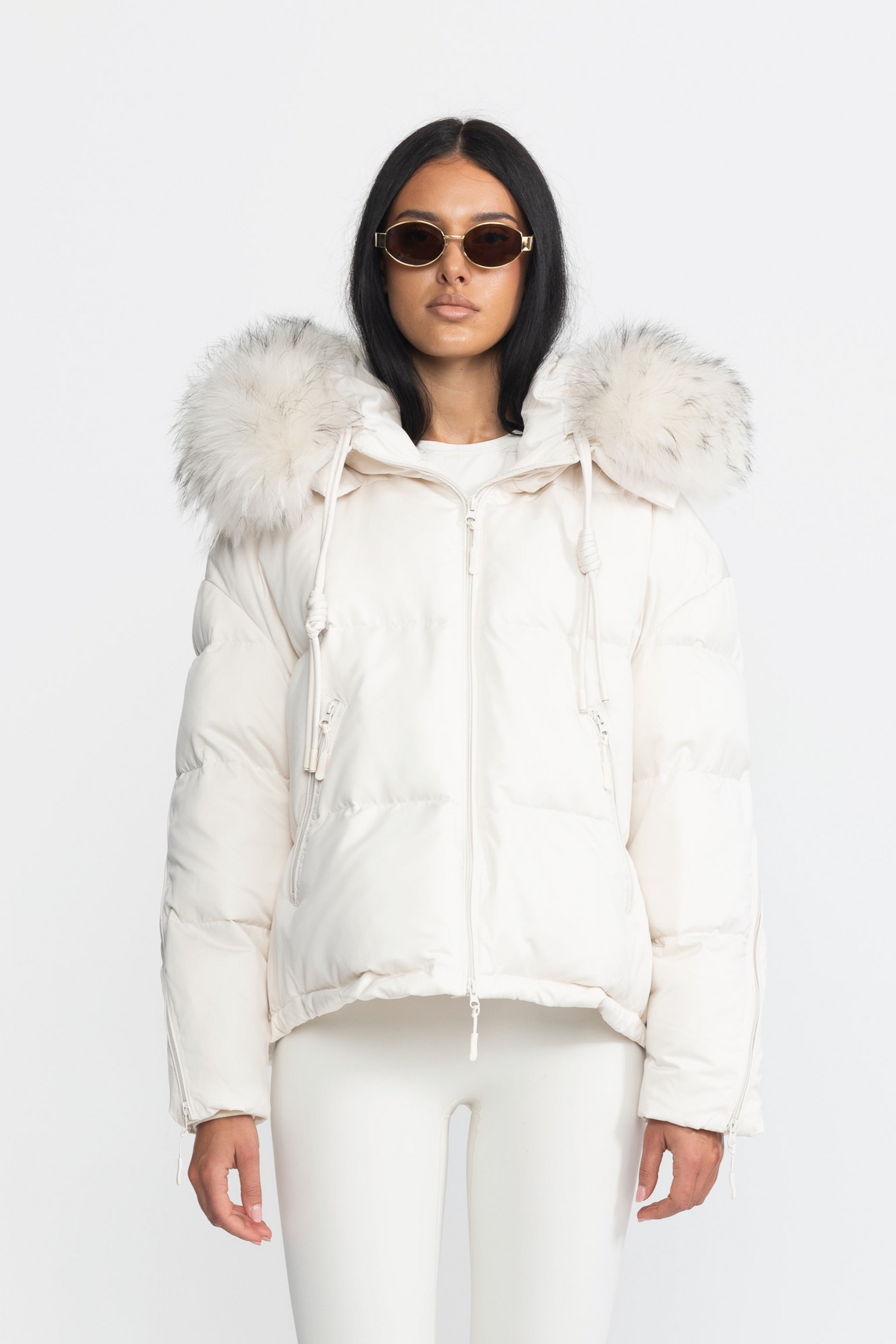Raccoon Fur Hood Cropped Down Puffer Jacket - Ivoire