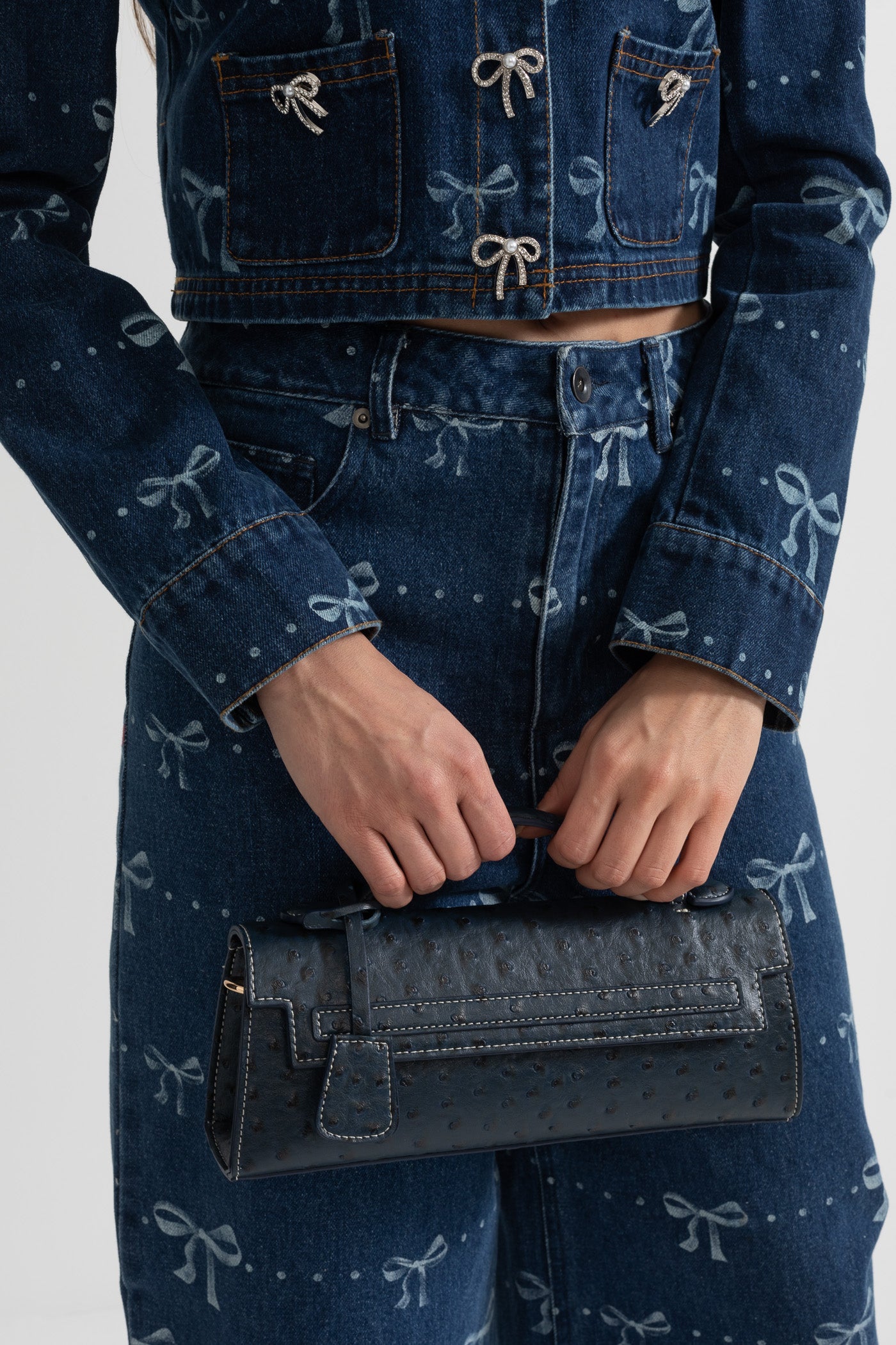 Sophisticated Rectangular Purse With Dotted Pattern - Dark Blue